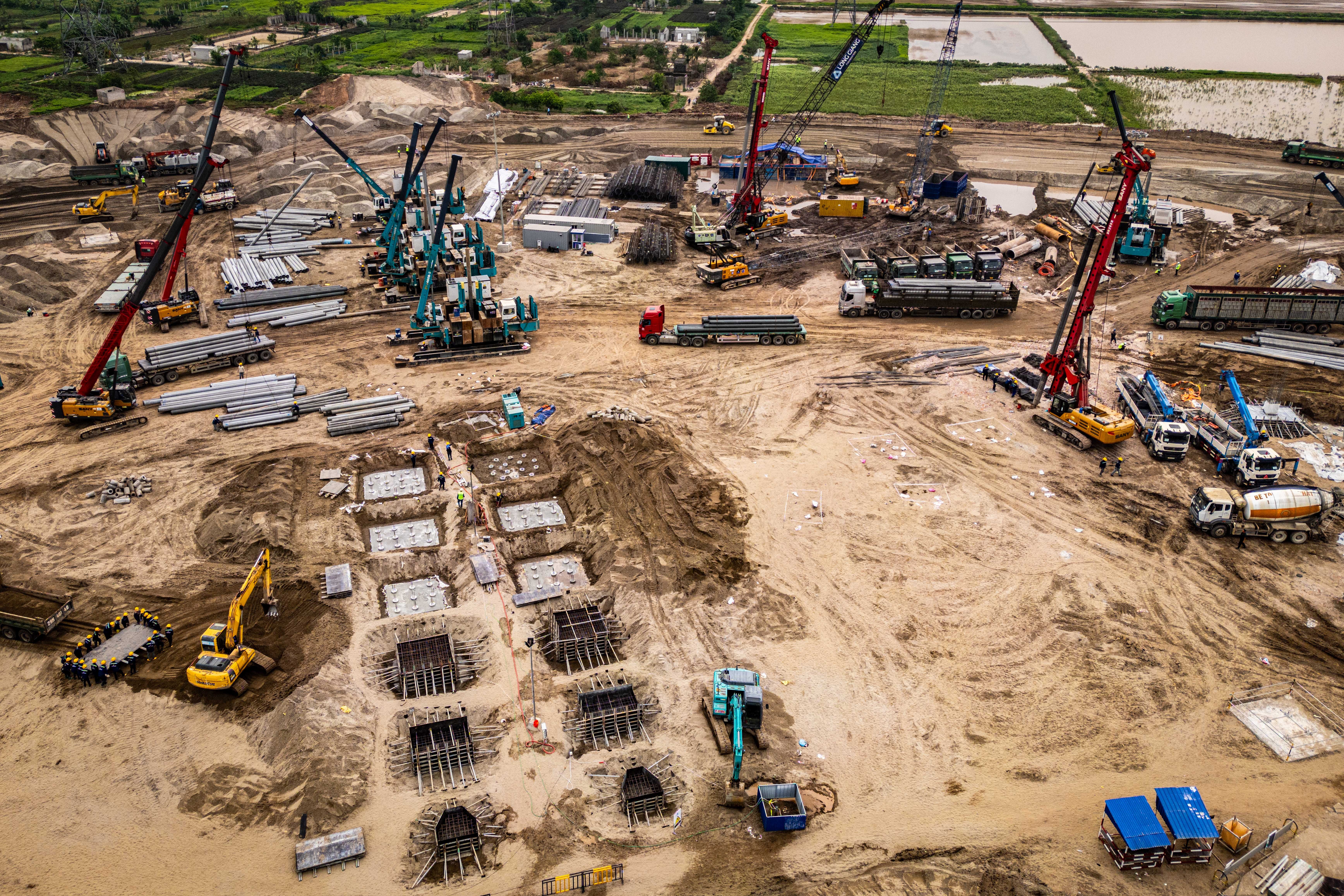 san van dong trong dong anh 6