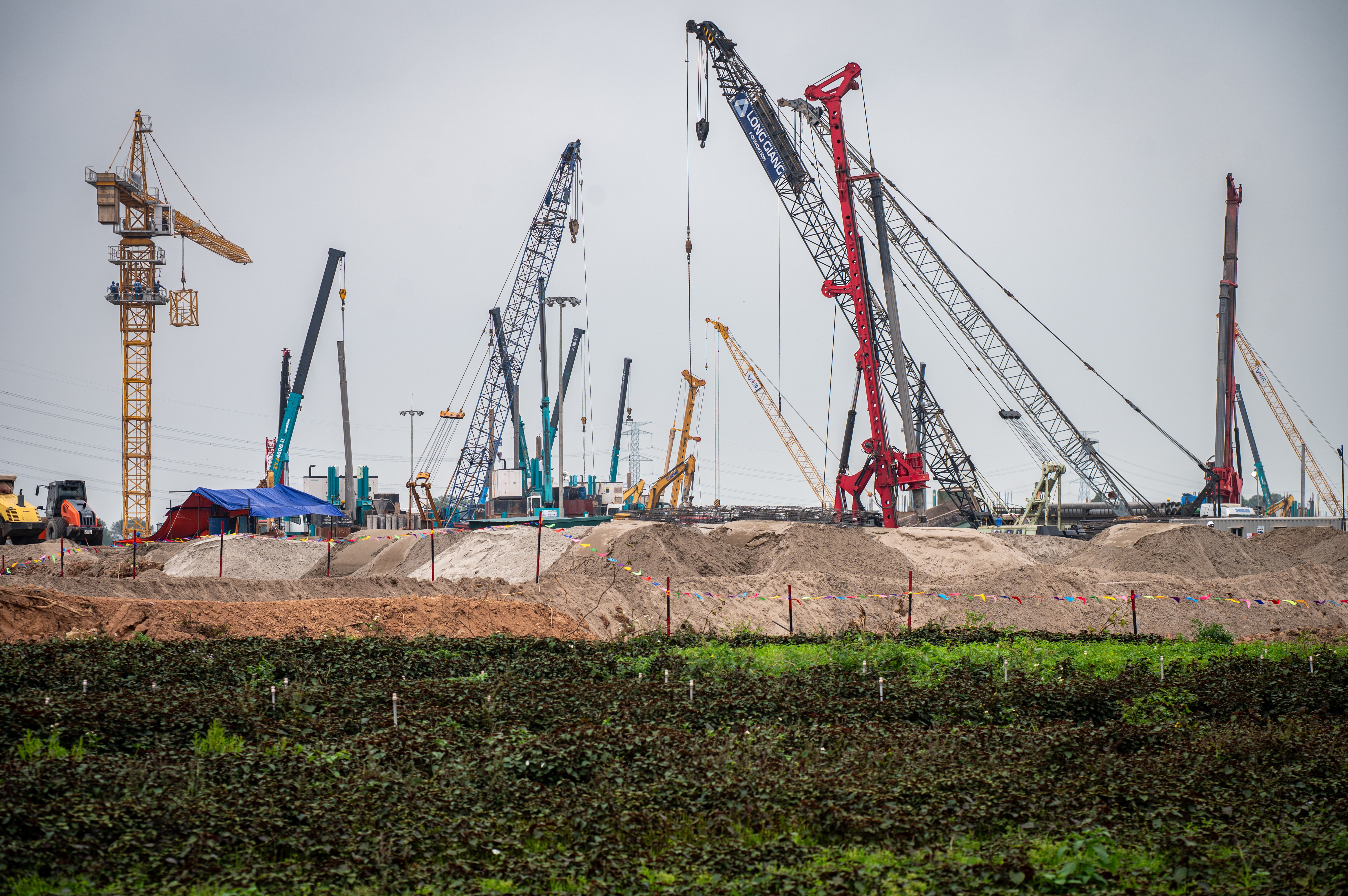 san van dong trong dong anh 4