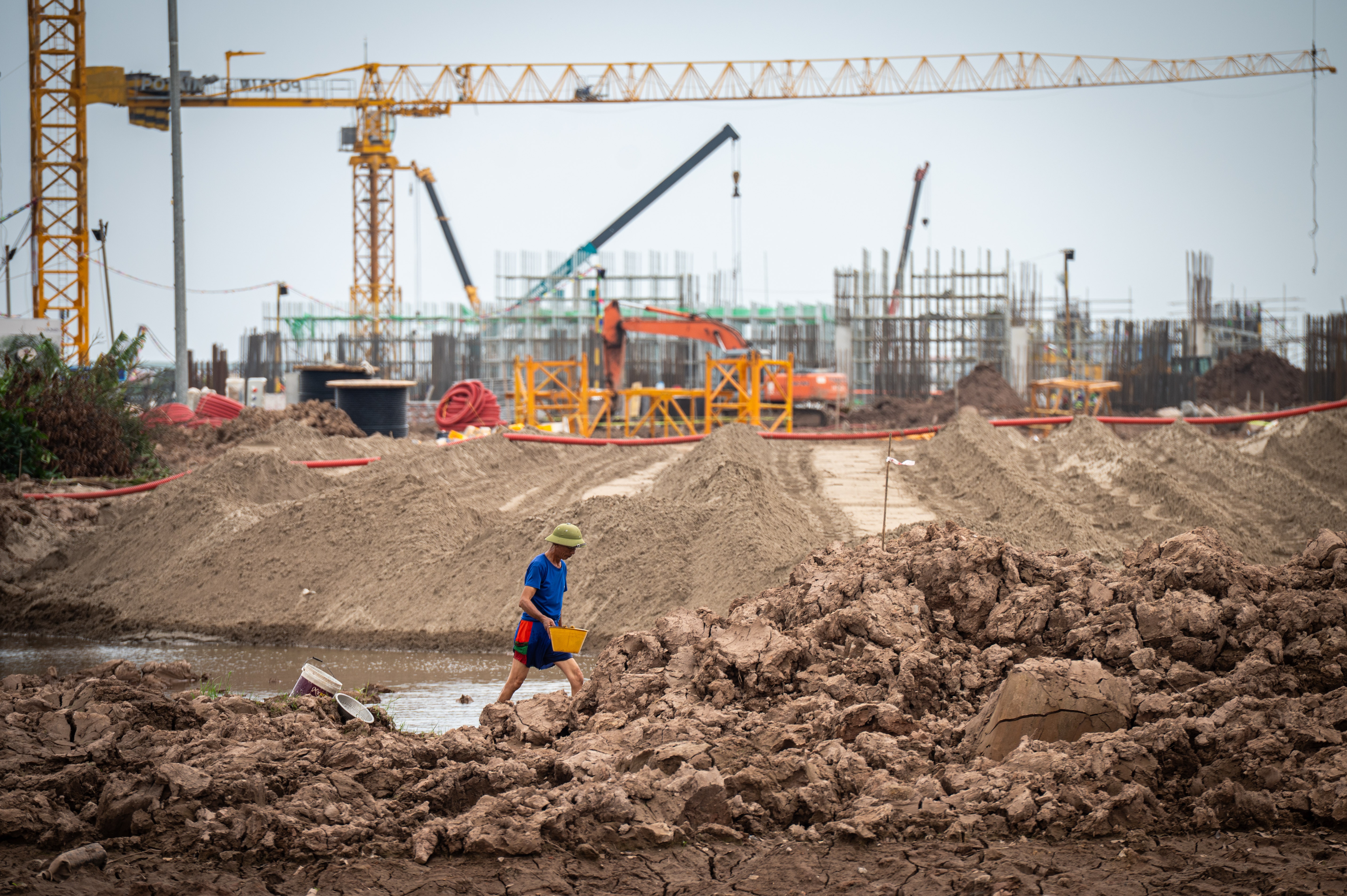 san van dong pvf anh 8