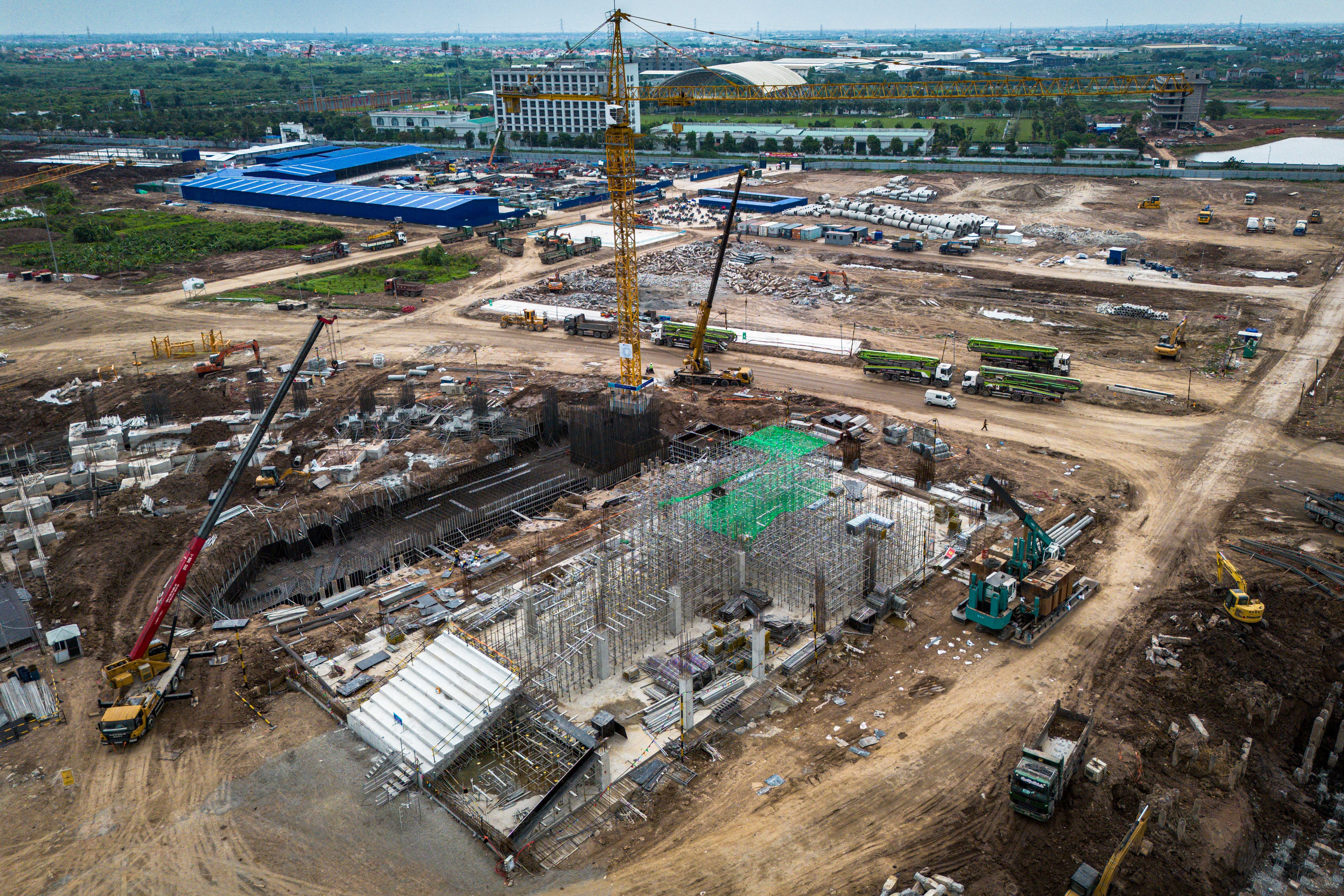 san van dong pvf anh 6