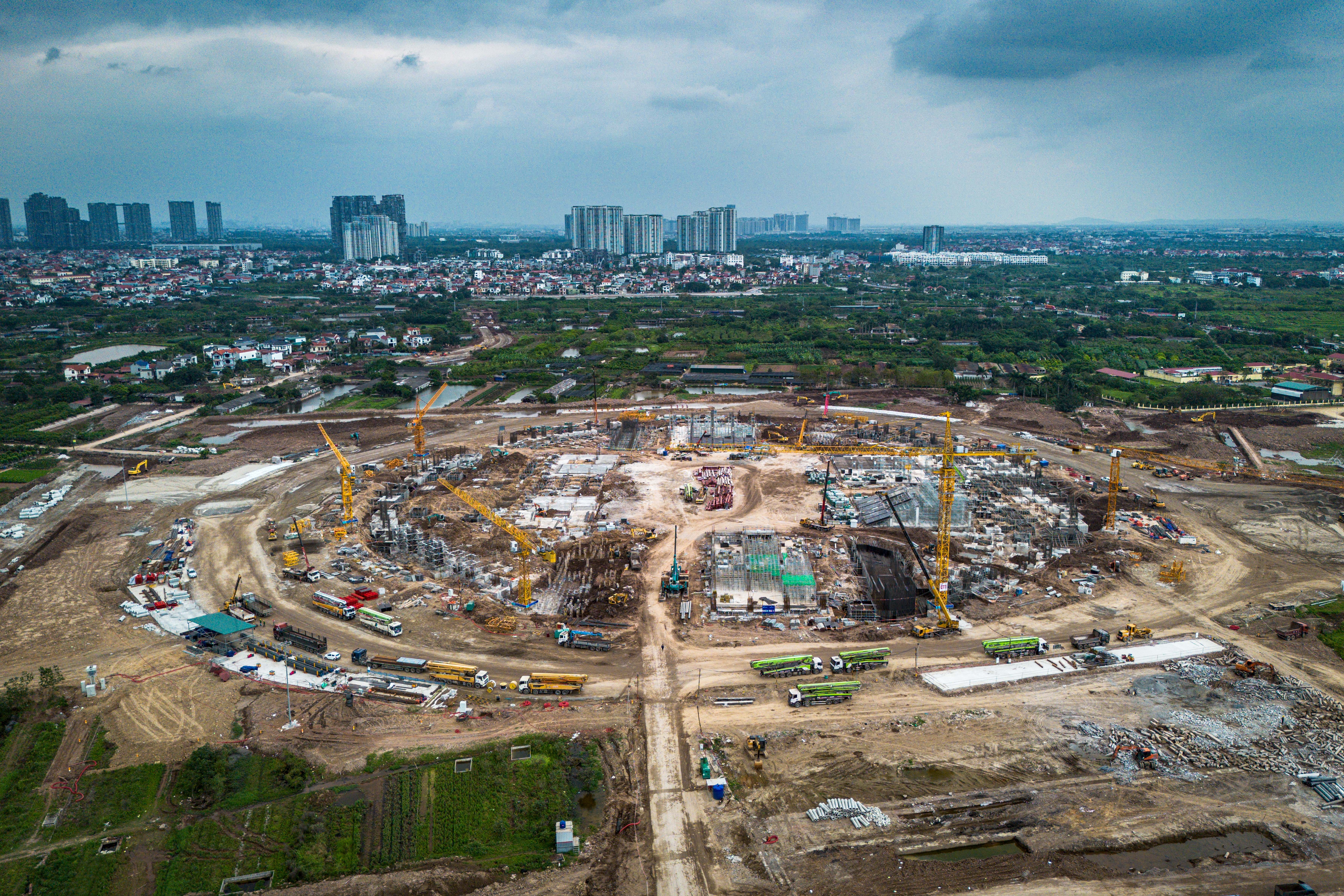 Toan canh cong truong san van dong 60.000 cho ngoi tai Hung Yen hinh anh