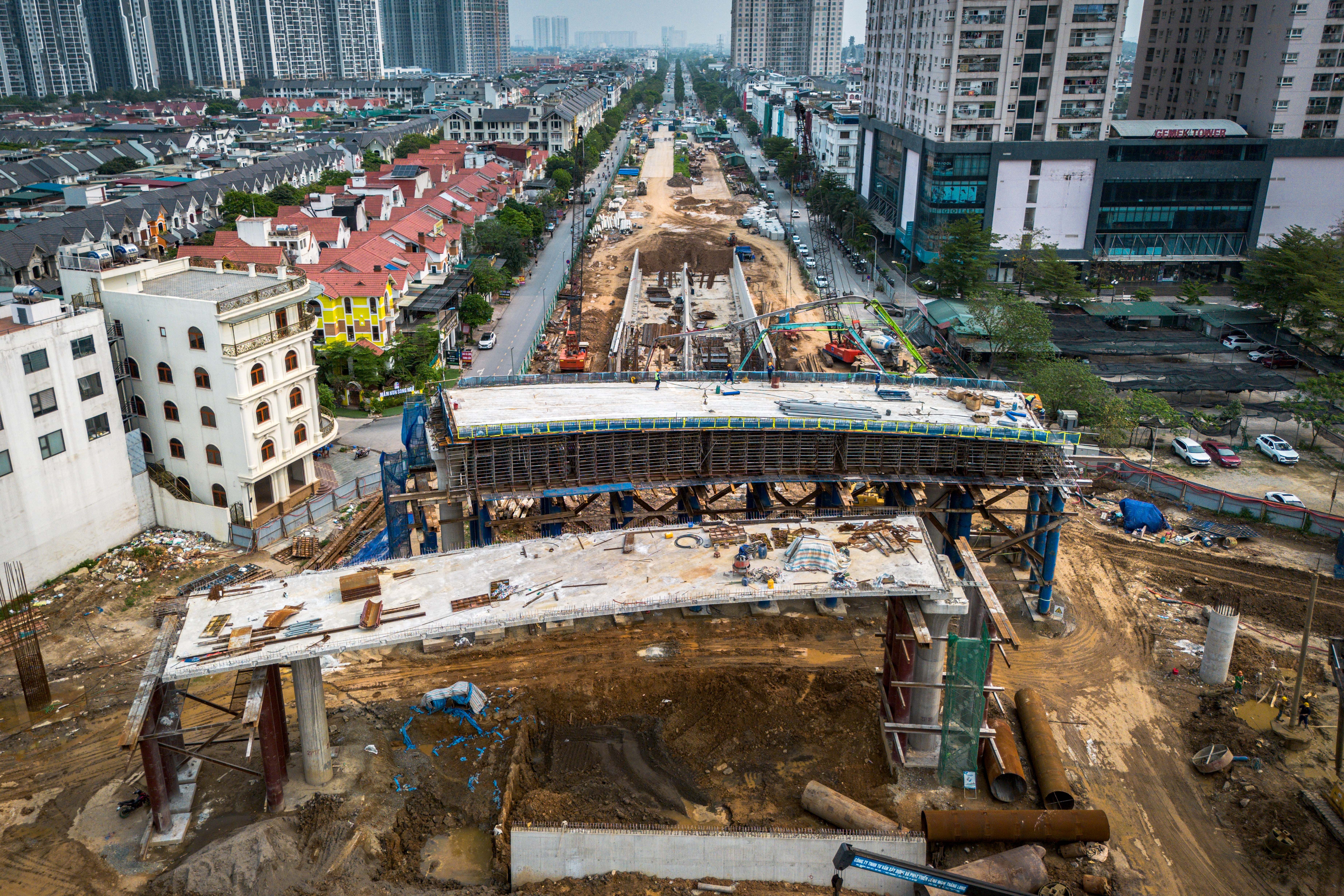 Toan canh cong trinh 'Sieu nut giao' 2.384 ty dong tai Ha Noi hinh anh