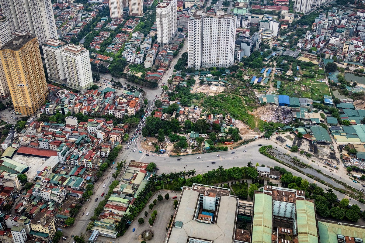 Nut giao Pham Tu - Xa La sau gan 10 nam hinh anh