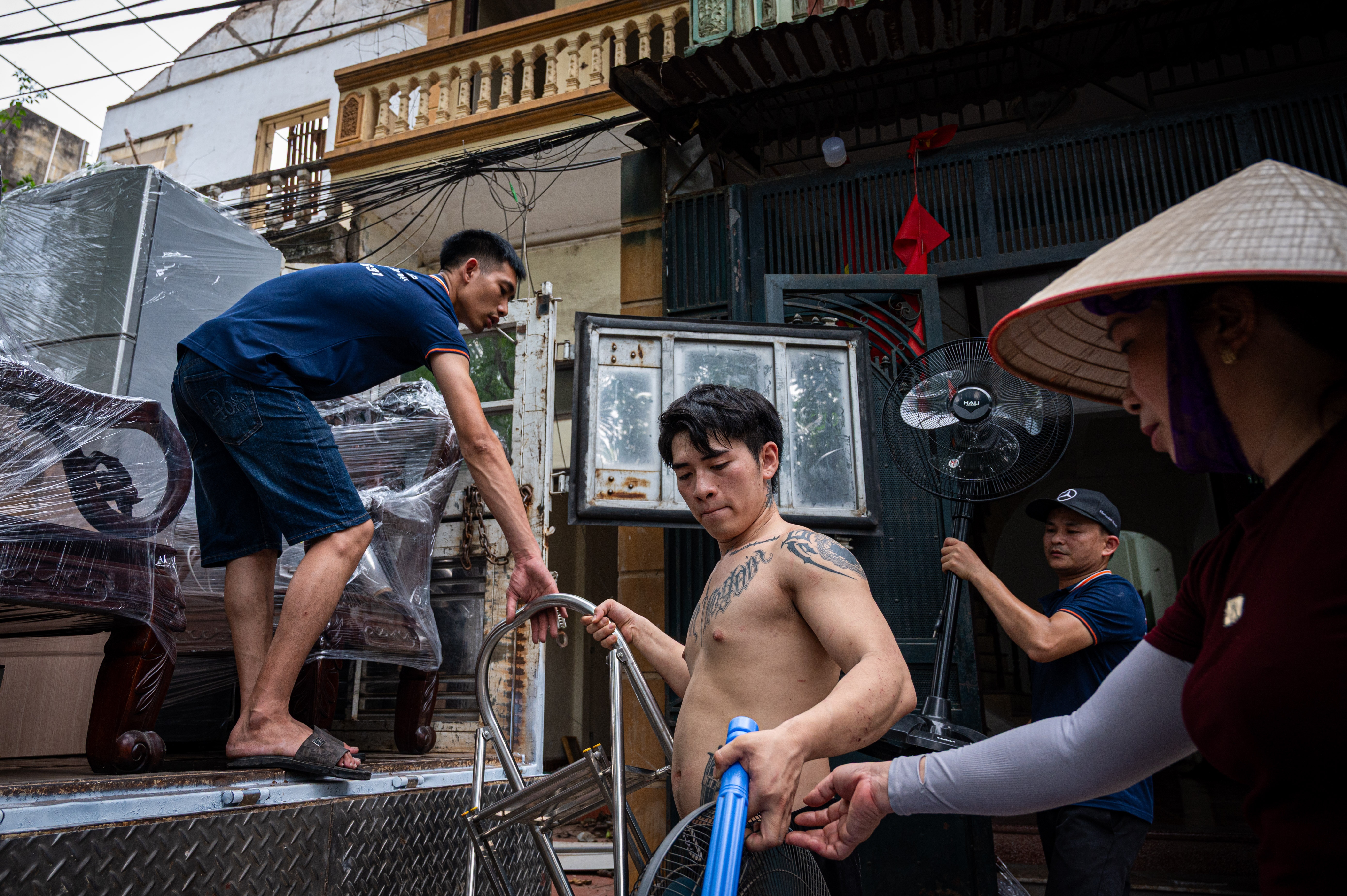 pham tu xa la anh 11