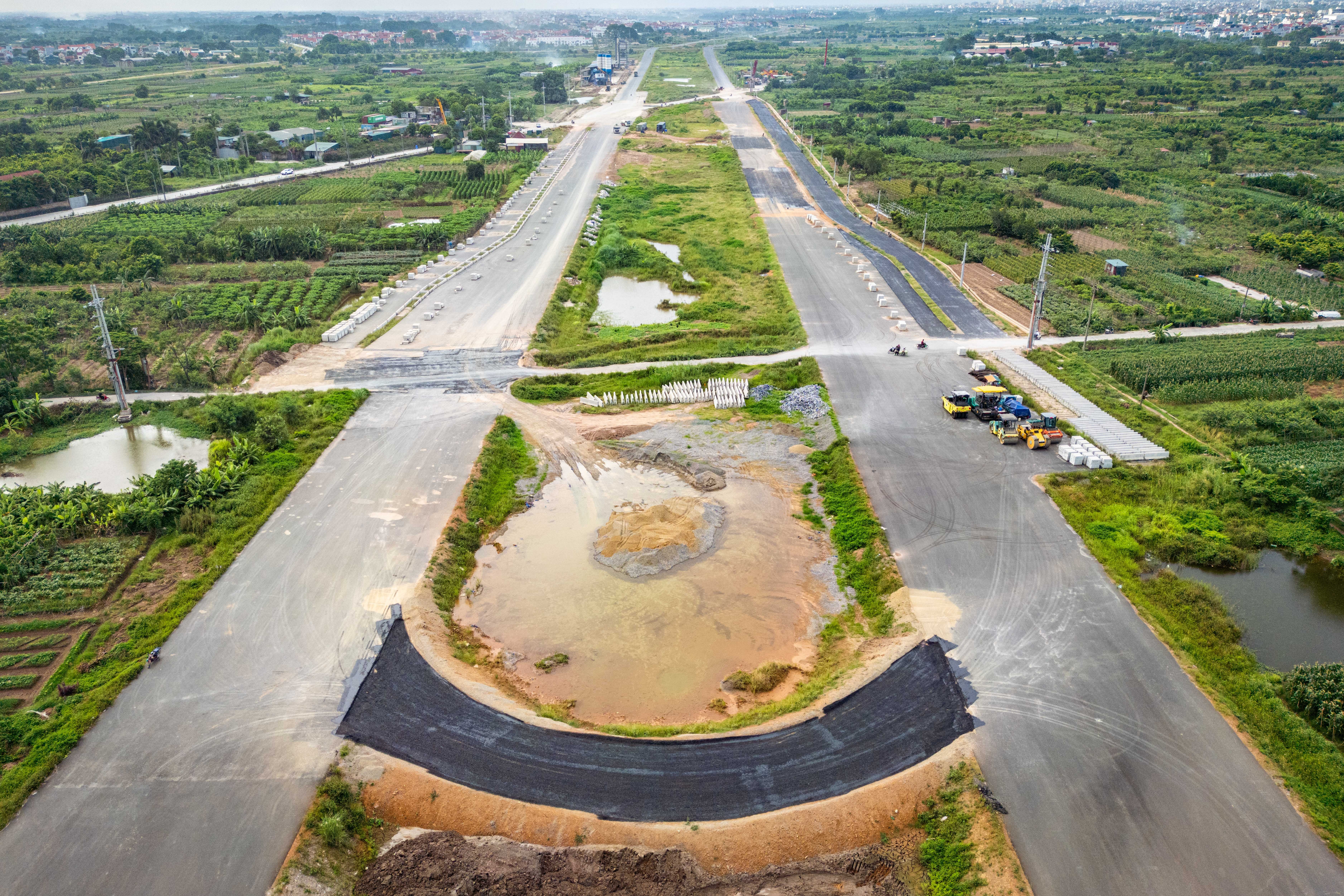 Toan canh gan 60 km duong Vanh dai 4 qua Ha Noi hinh anh