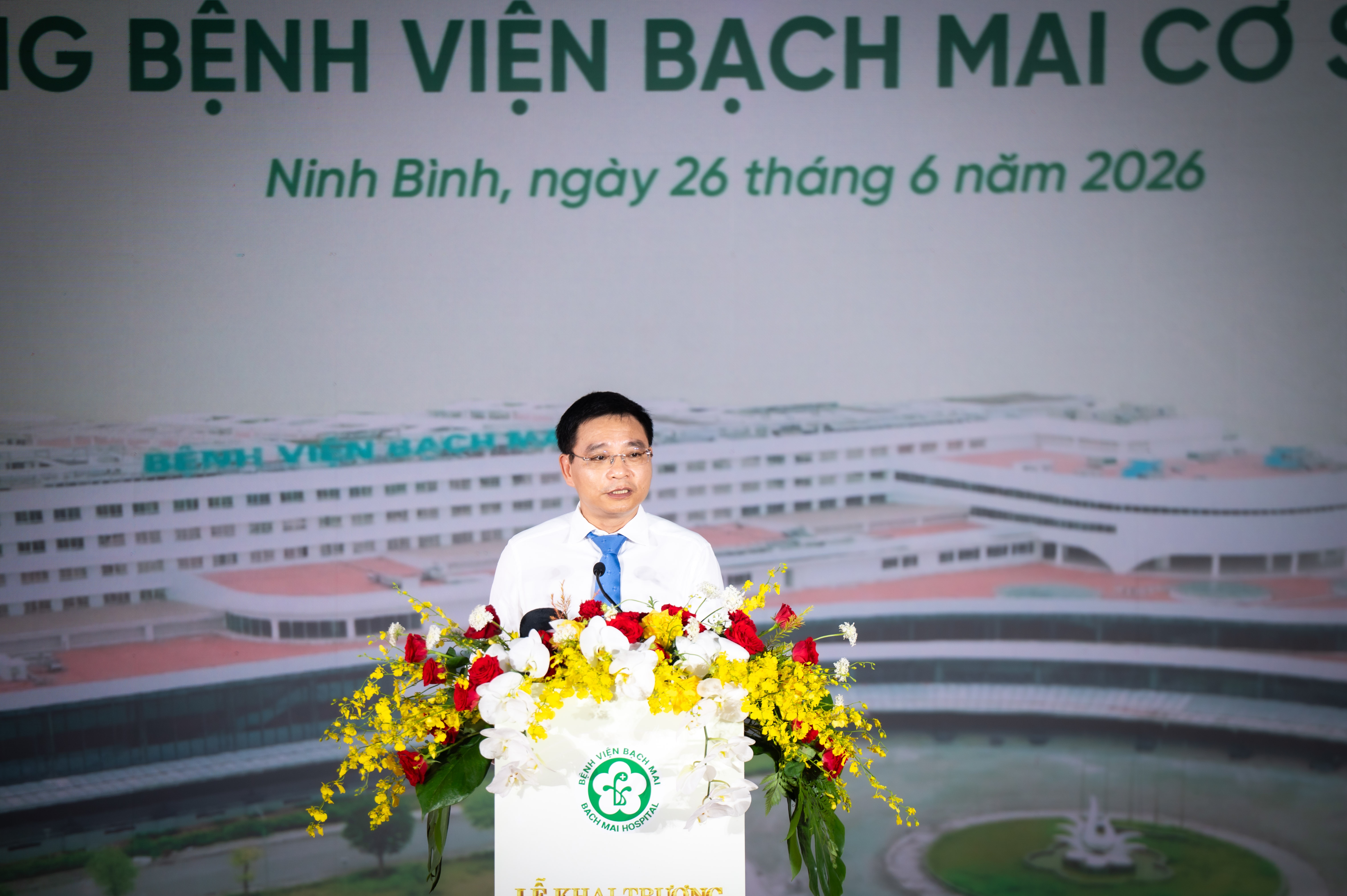 benh vien bach mai anh 2