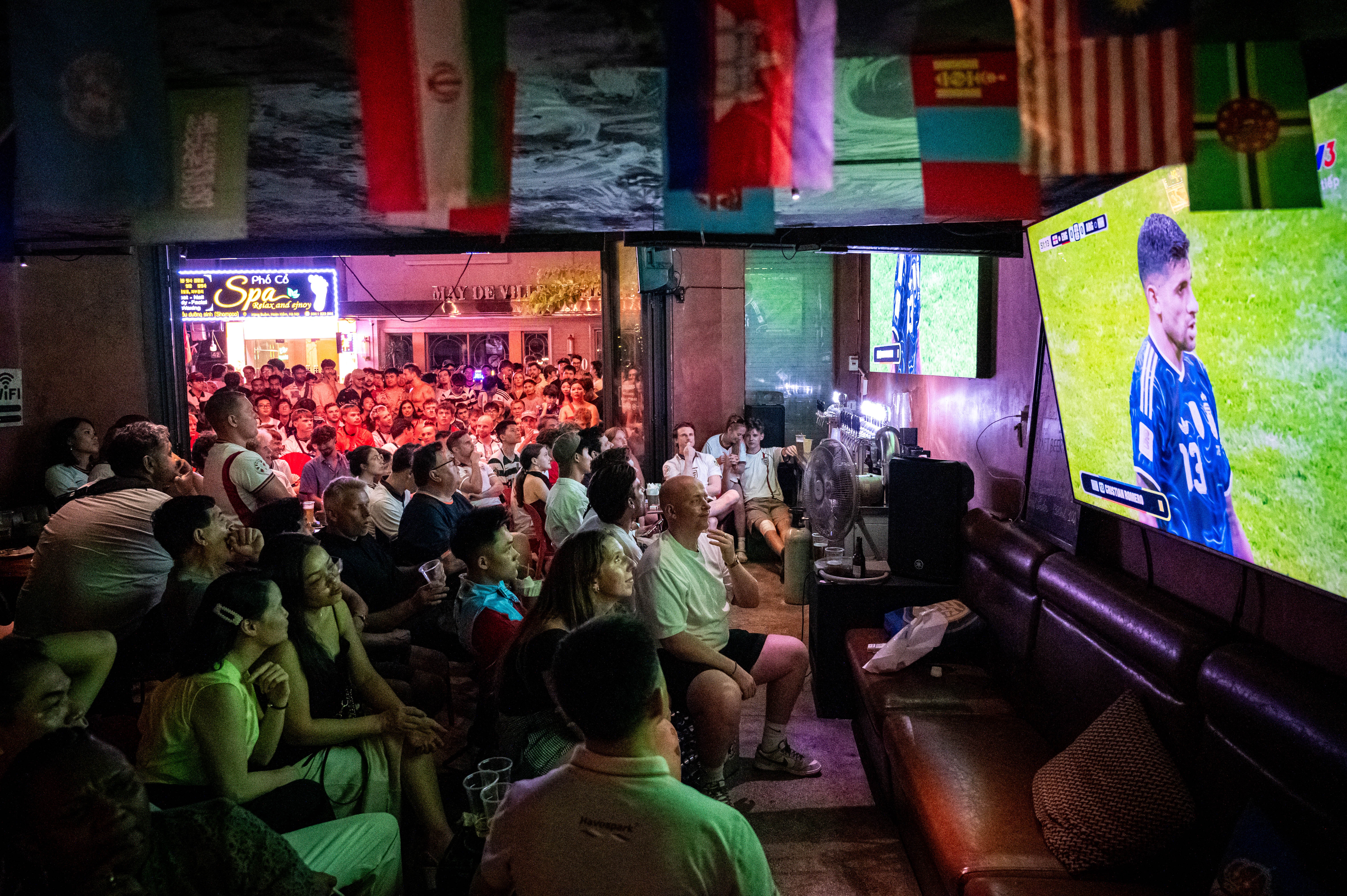 b&aacute;n kết world cup ảnh 1