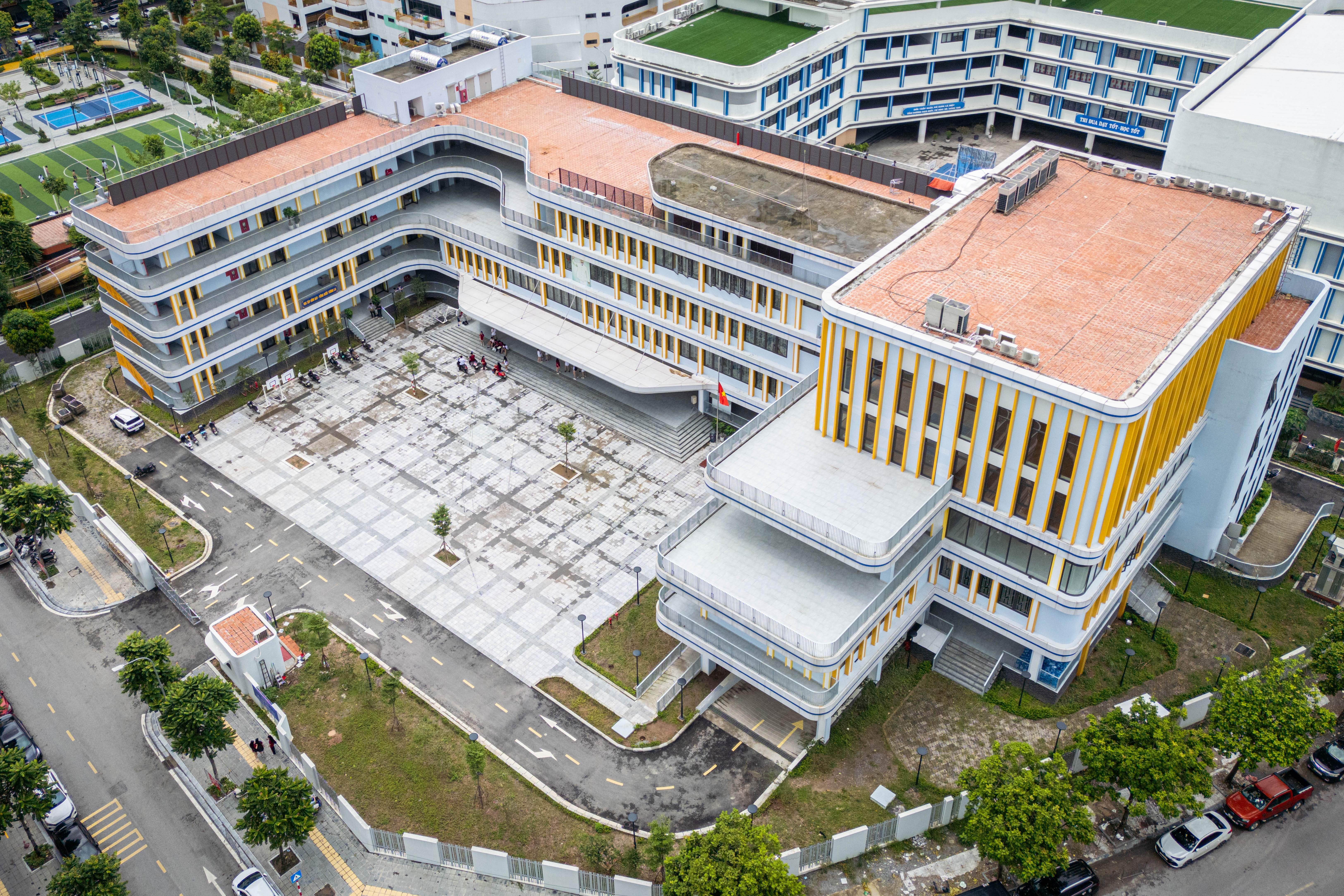 trường THPT ảnh 1