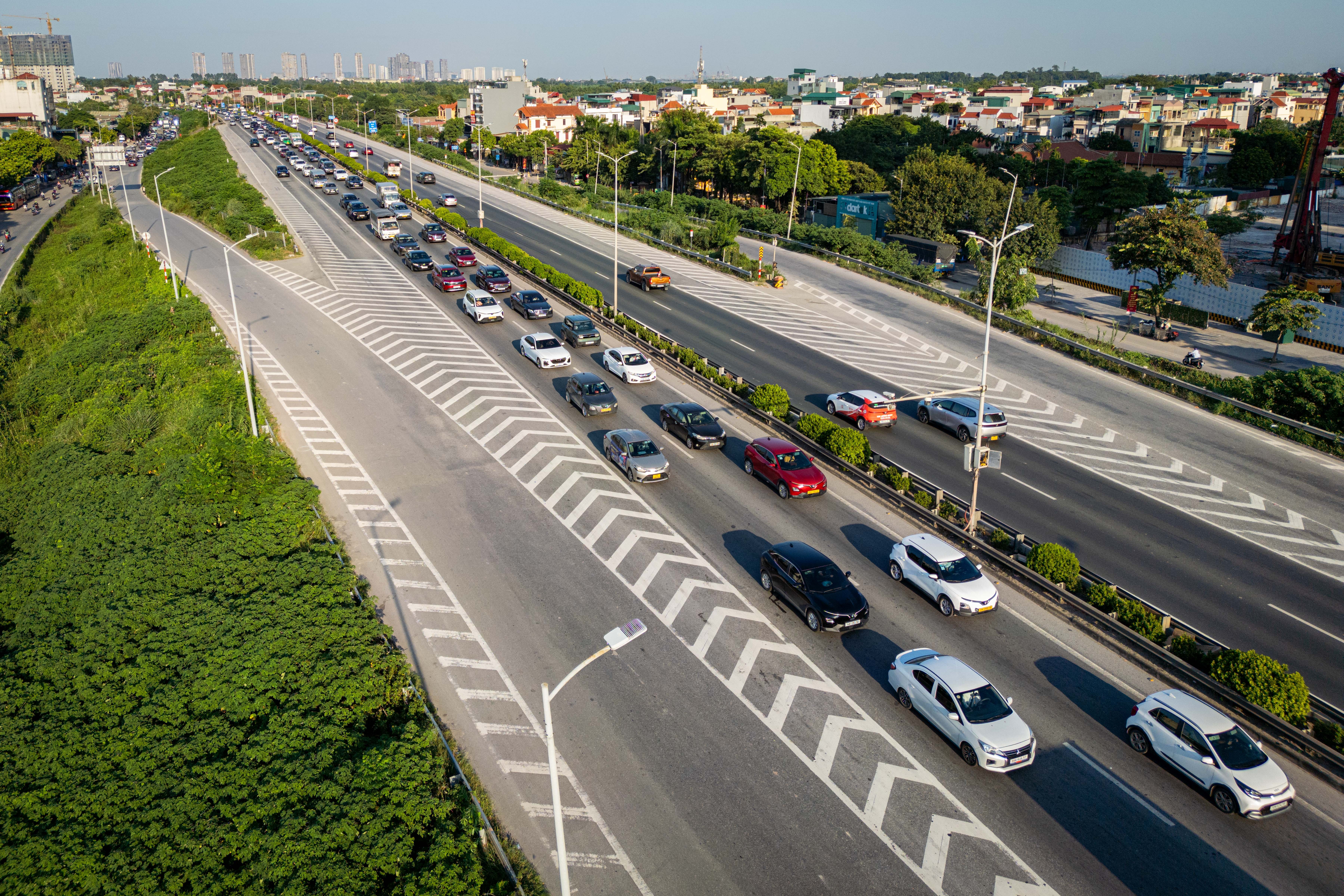 giao th&ocirc;ng h&agrave; nội ảnh 2