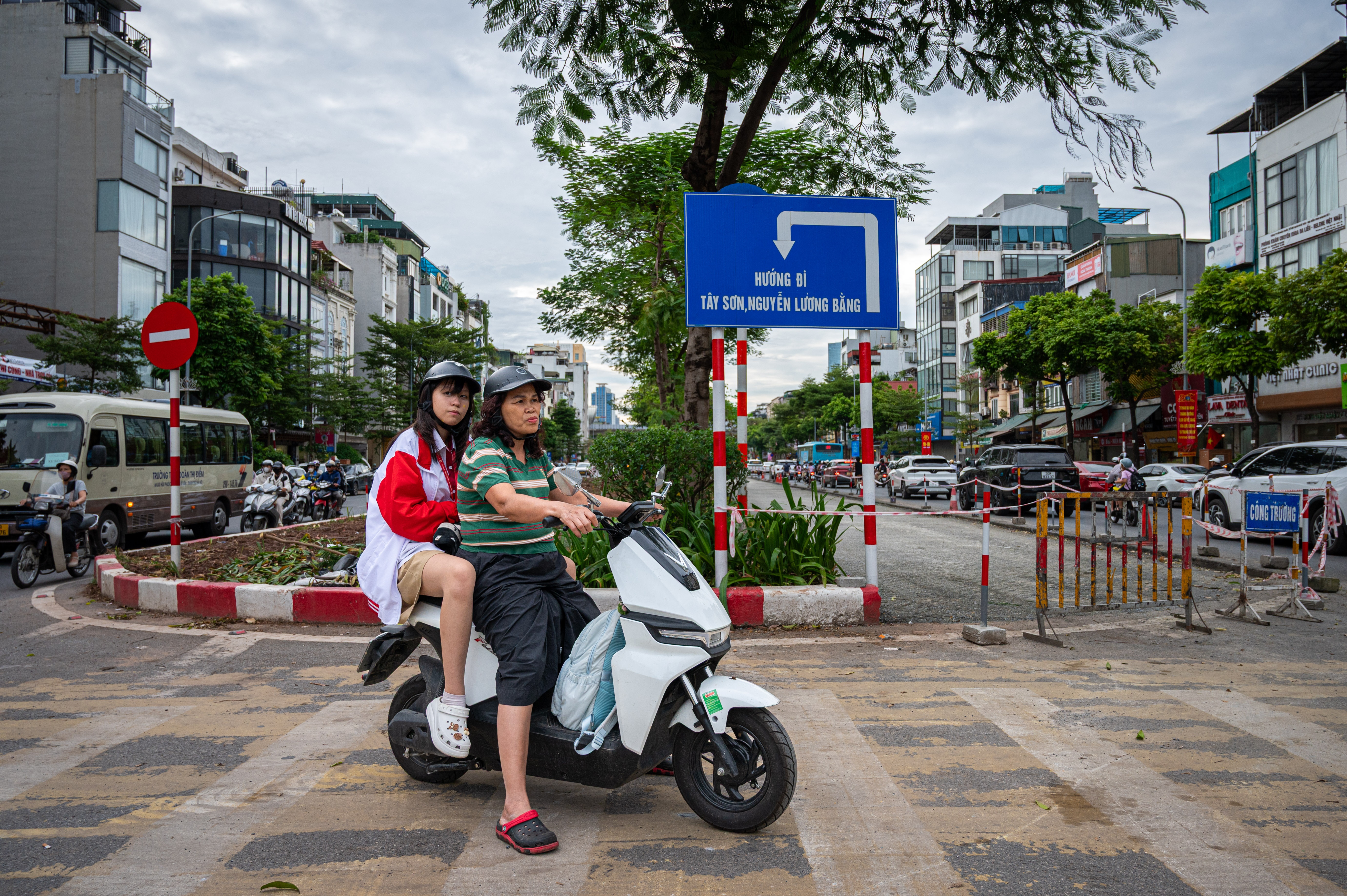 cắt x&eacute;n dải ph&acirc;n c&aacute;ch ảnh 13