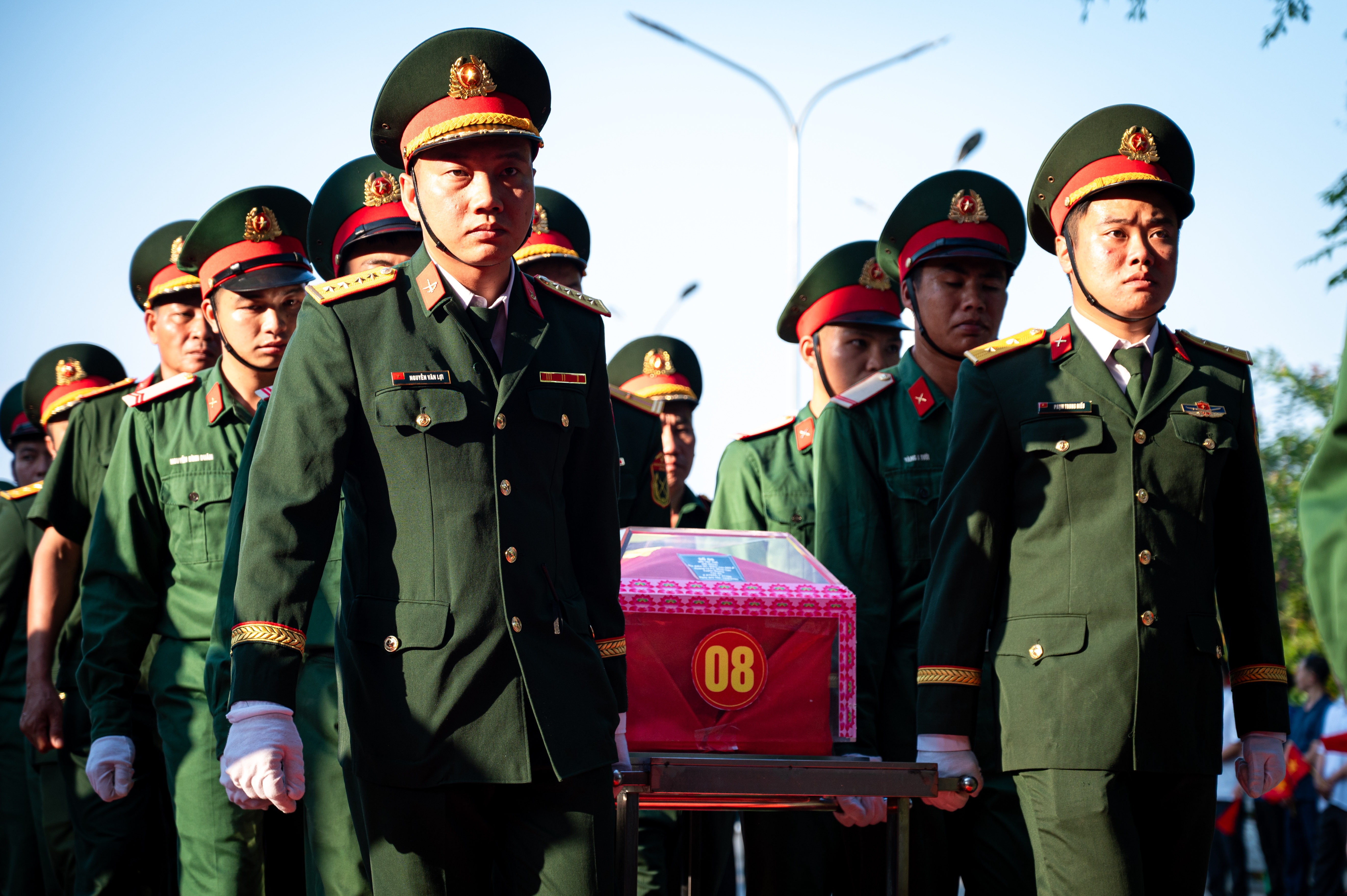 h&agrave;i cốt liệt sĩ ảnh 19