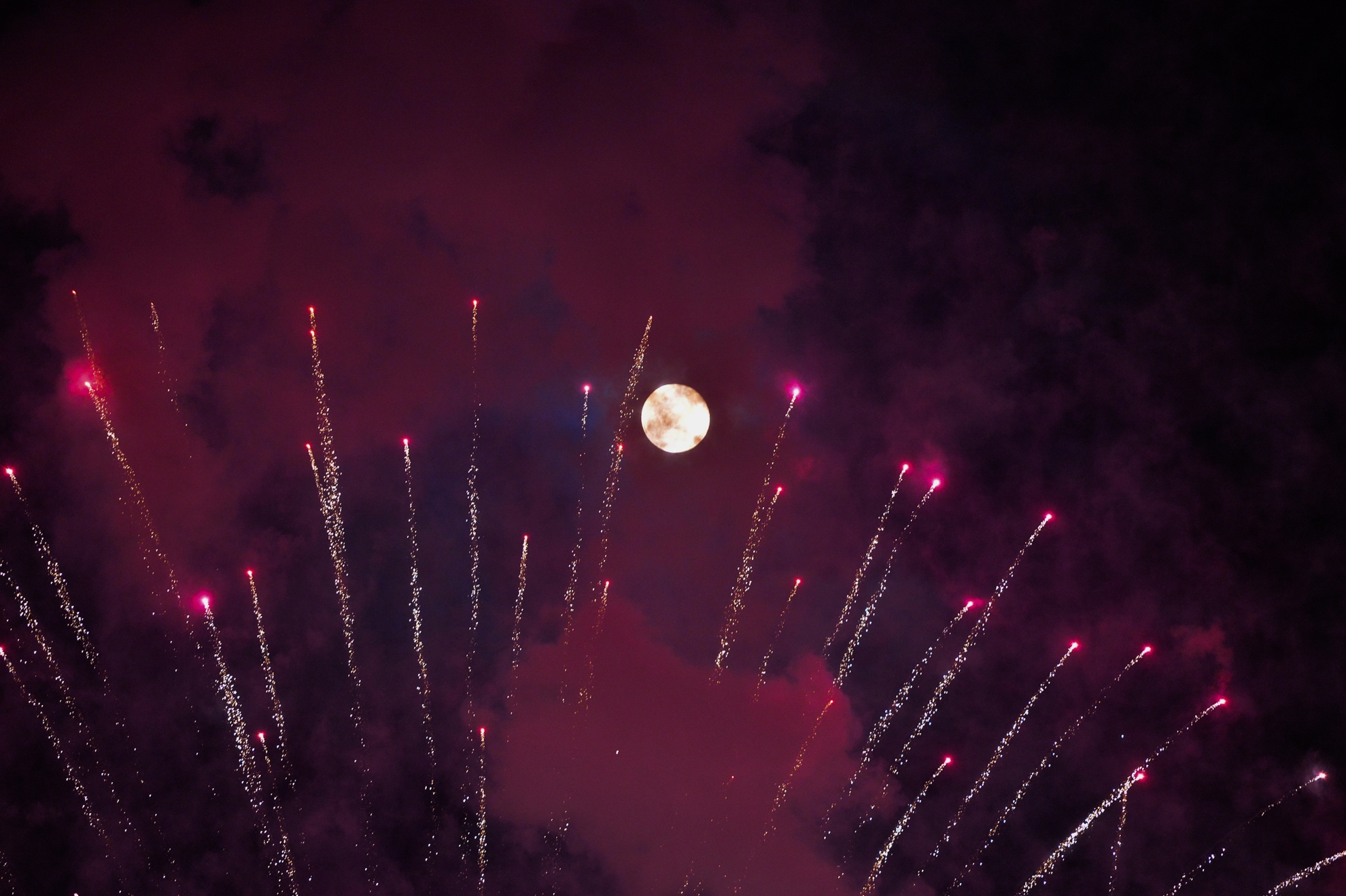 hang nghin nguoi don xem phao hoa o Sai Gon anh 6