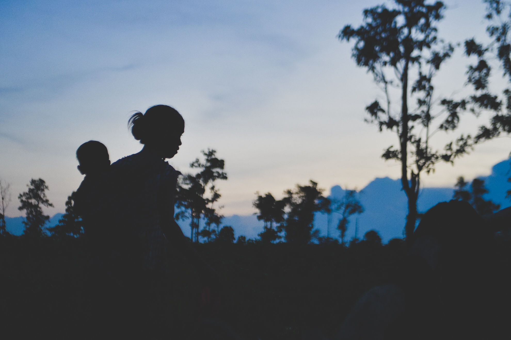 Cuoc song nguyen so cua 40 con nguoi tren dinh Cheng Leng hinh anh