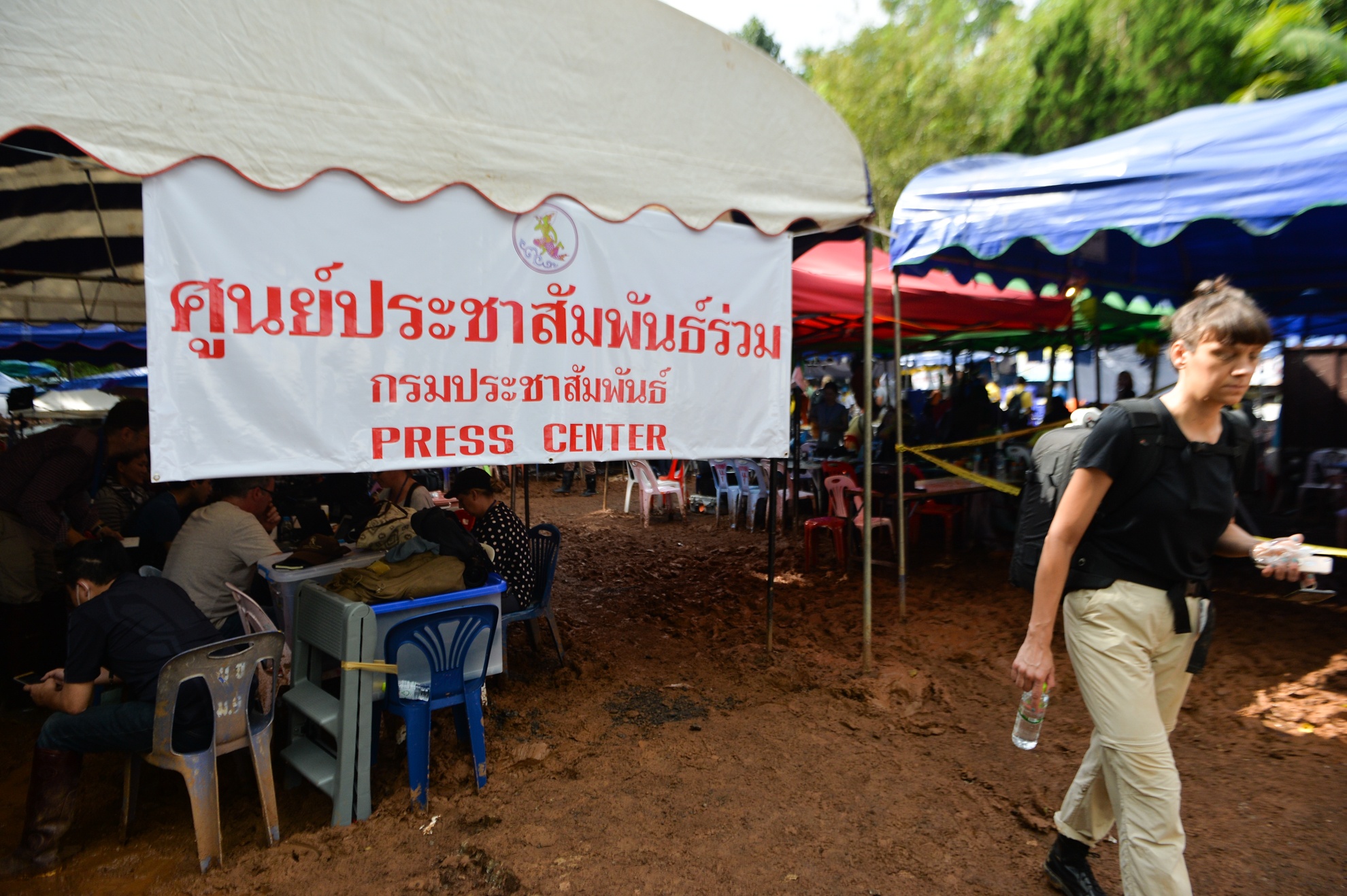 Đội bóng Thái mất tích ảnh 17 Doi bong Thai mat tich anh 17