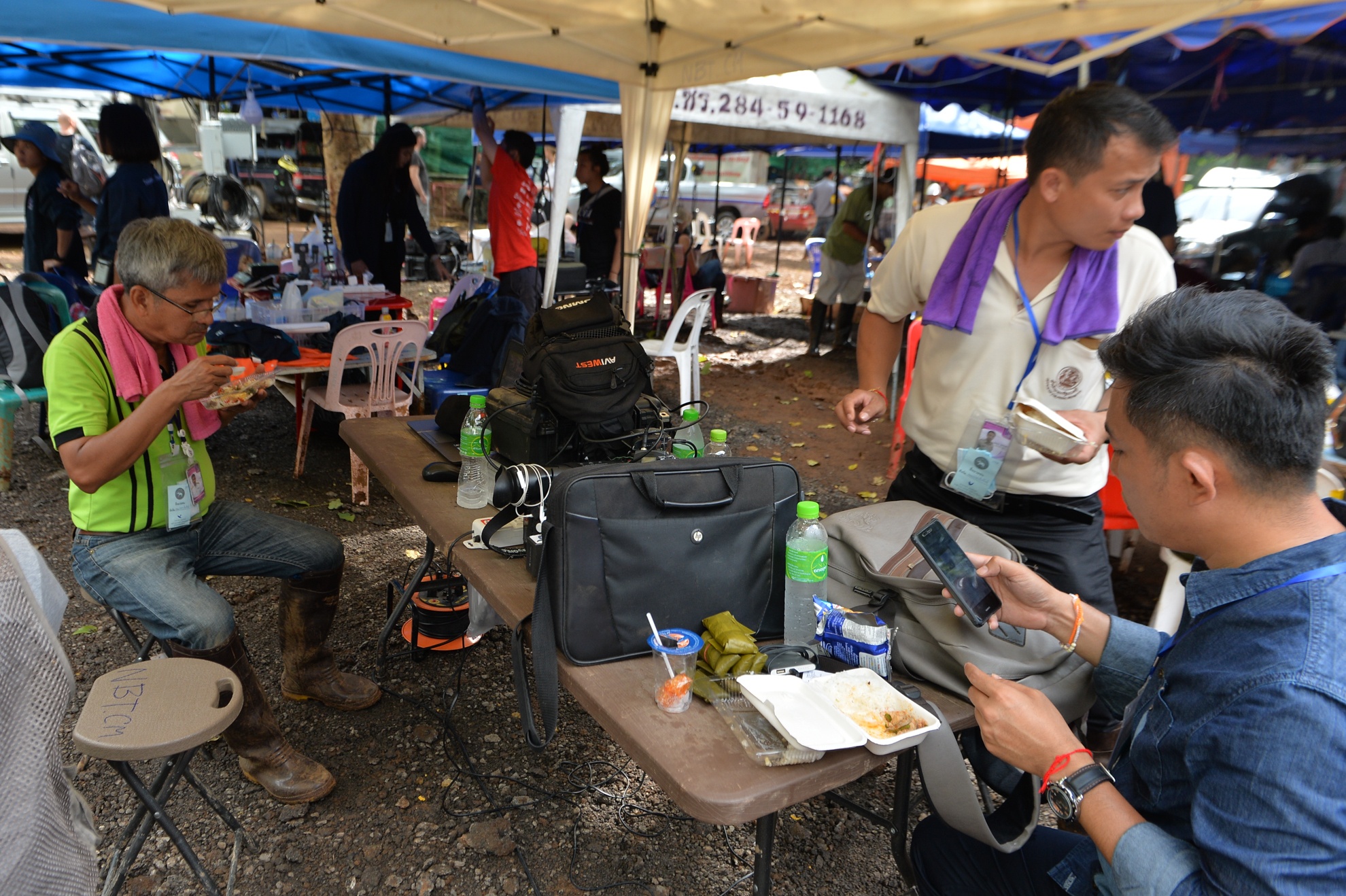 Đội bóng Thái mất tích ảnh 18 Doi bong Thai mat tich anh 18