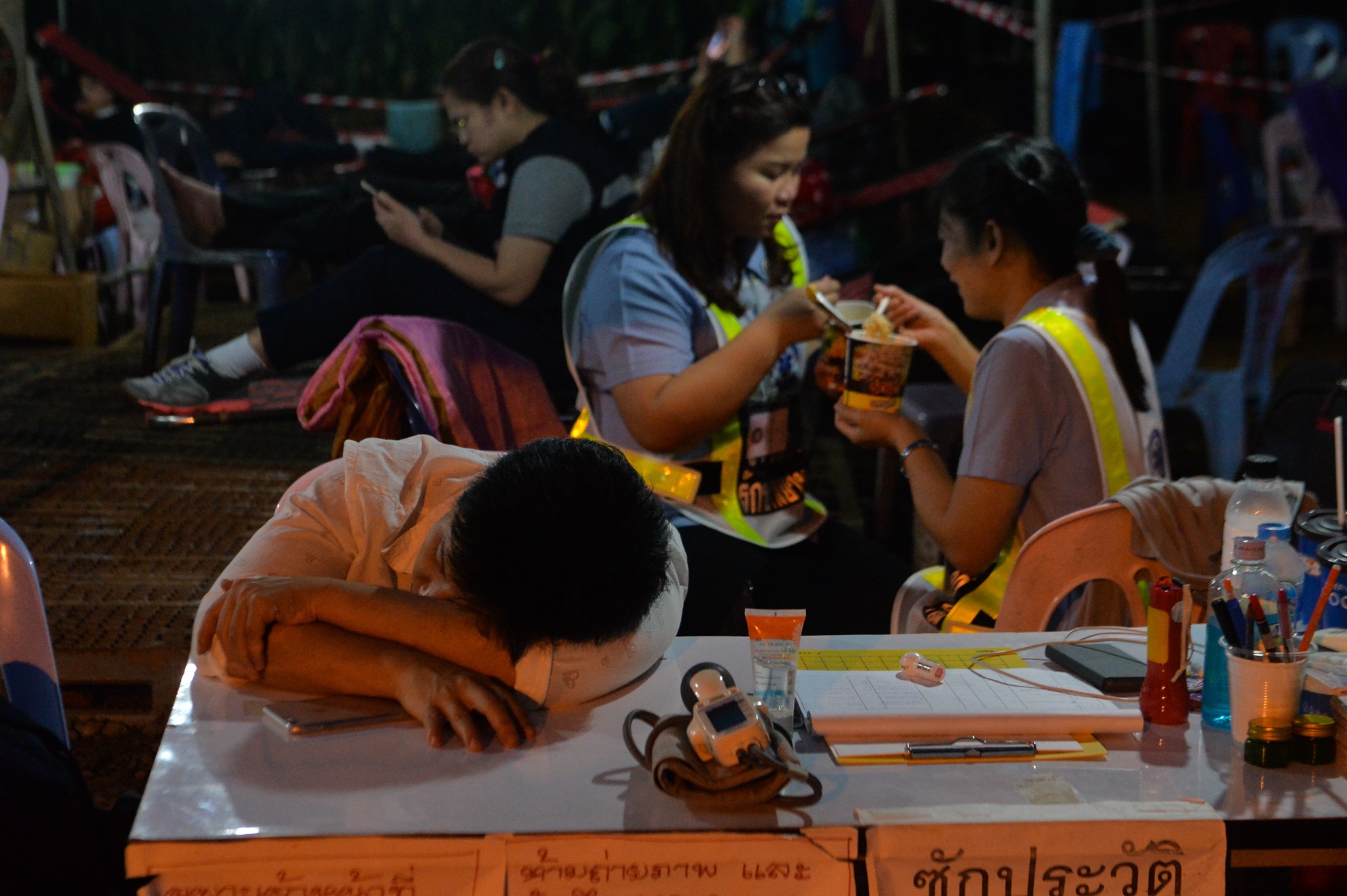 doi bong Thai Lan ket trong hang dong anh 11