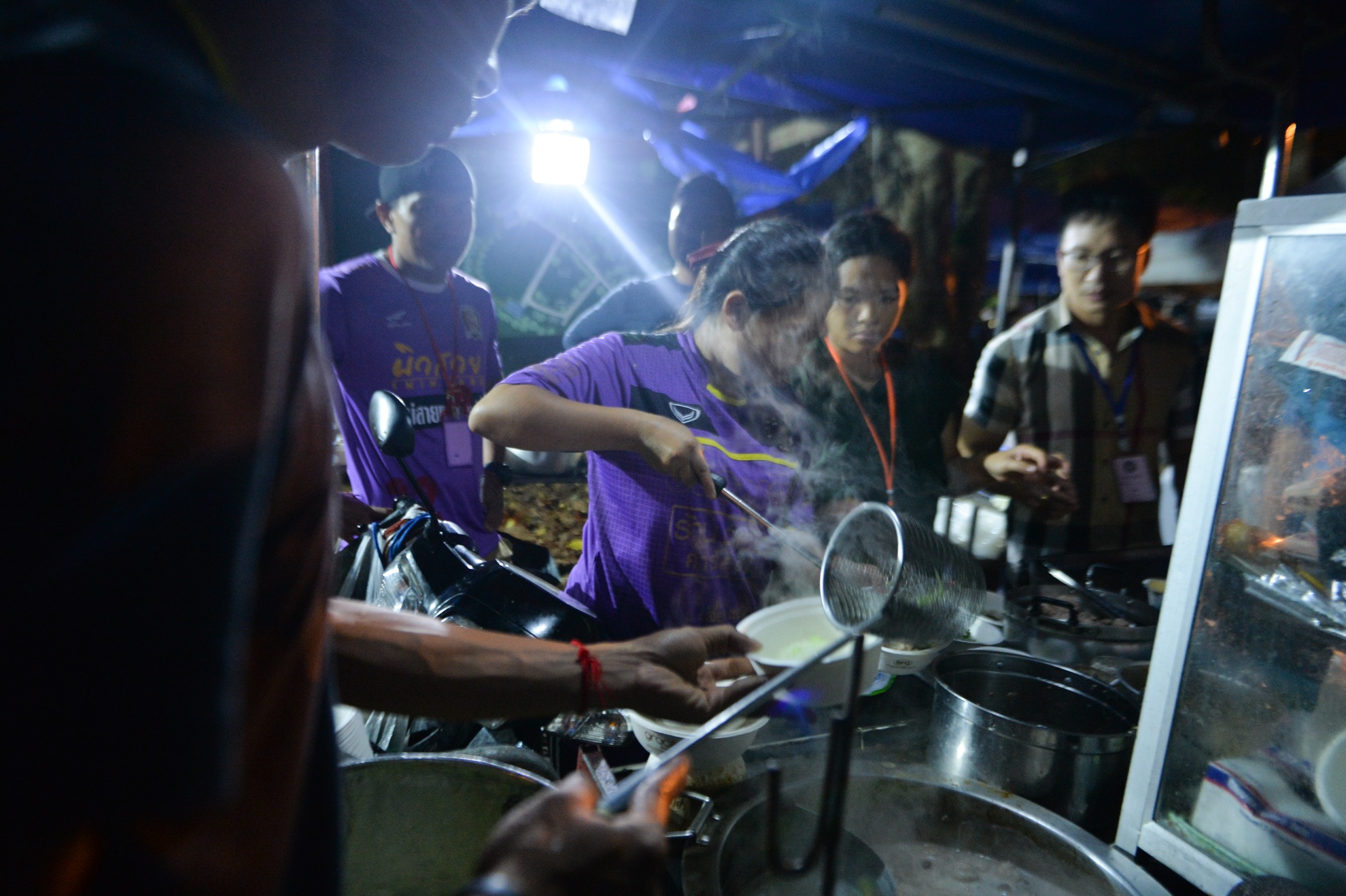 doi bong Thai Lan ket trong hang dong anh 2