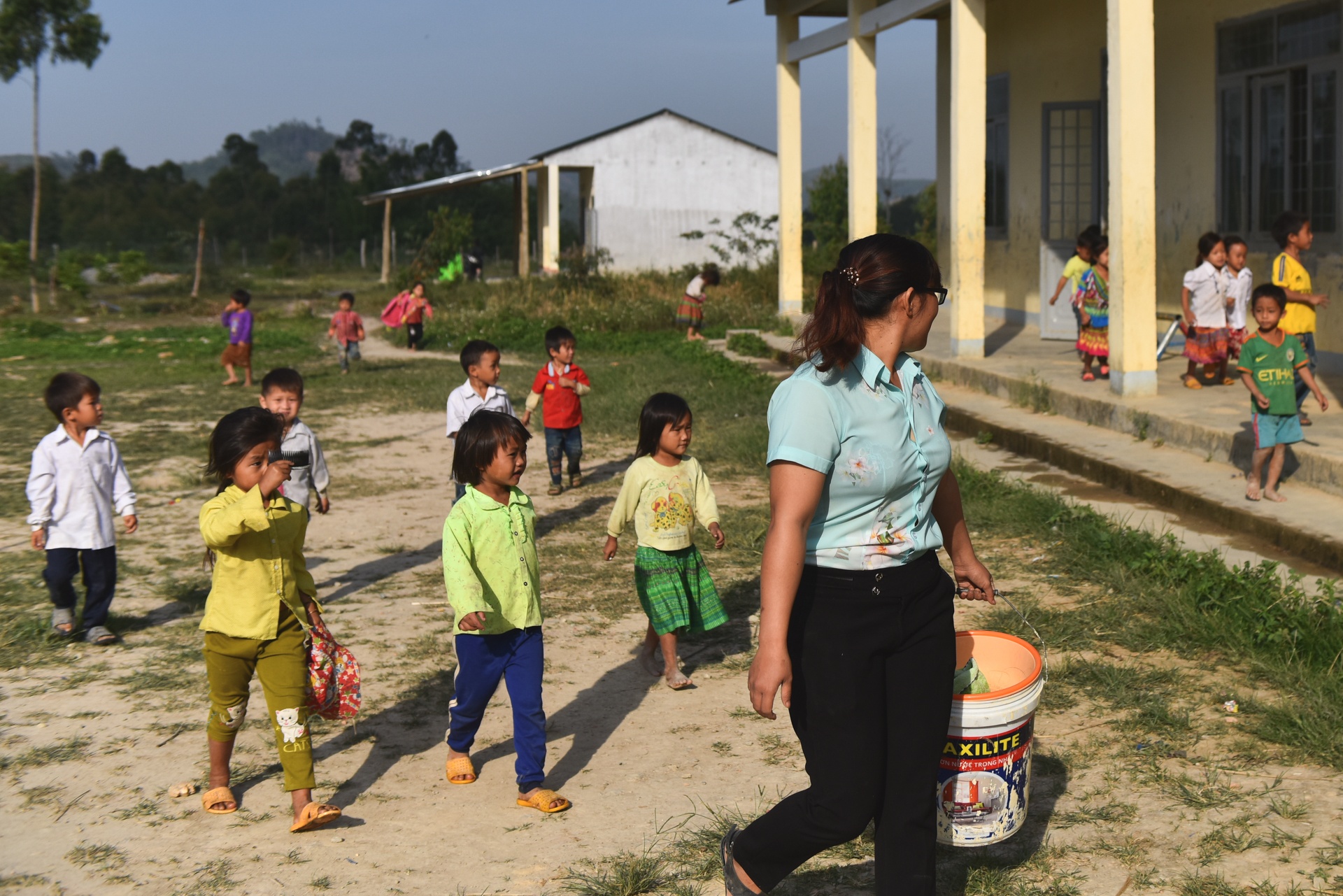 Gieo chu tren dinh nui anh 2