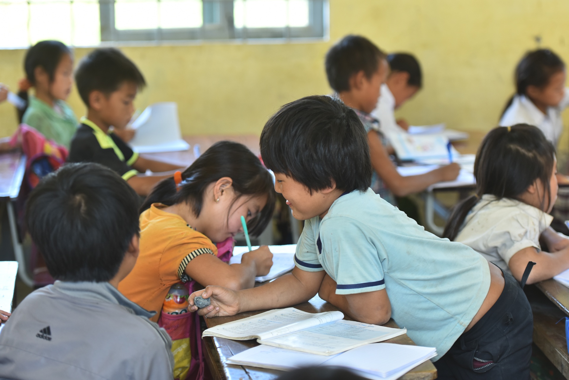 Gieo chu tren dinh nui anh 11