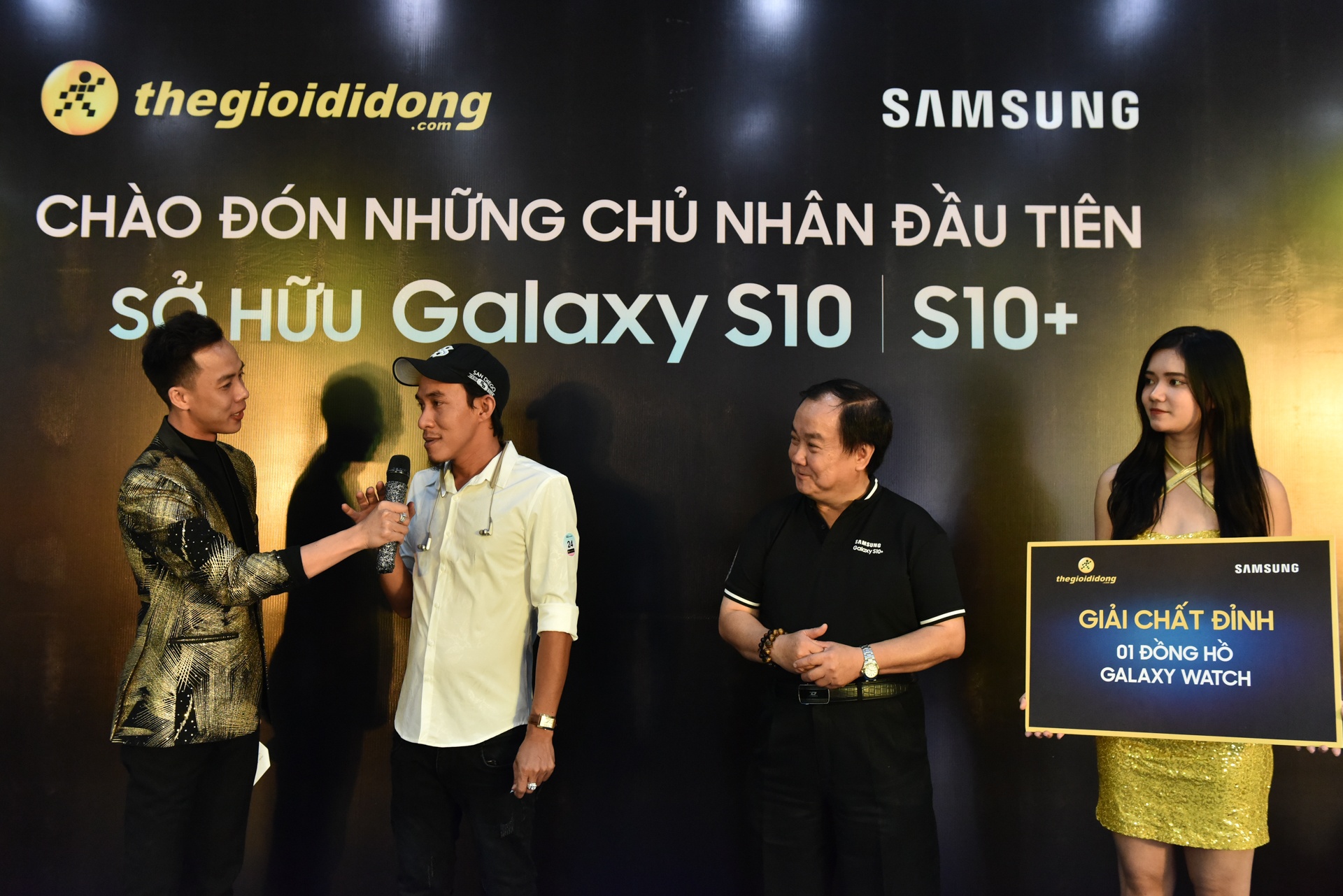 Samsung Galaxy S10 anh 10