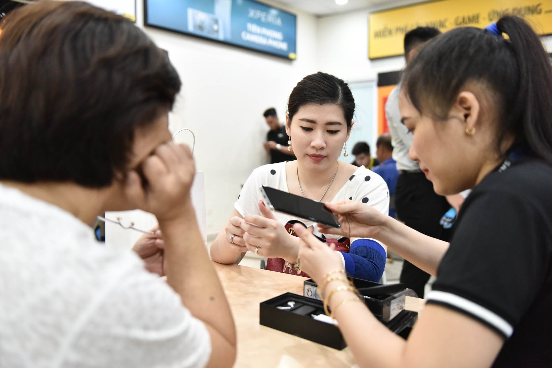 Samsung Galaxy S10 anh 5