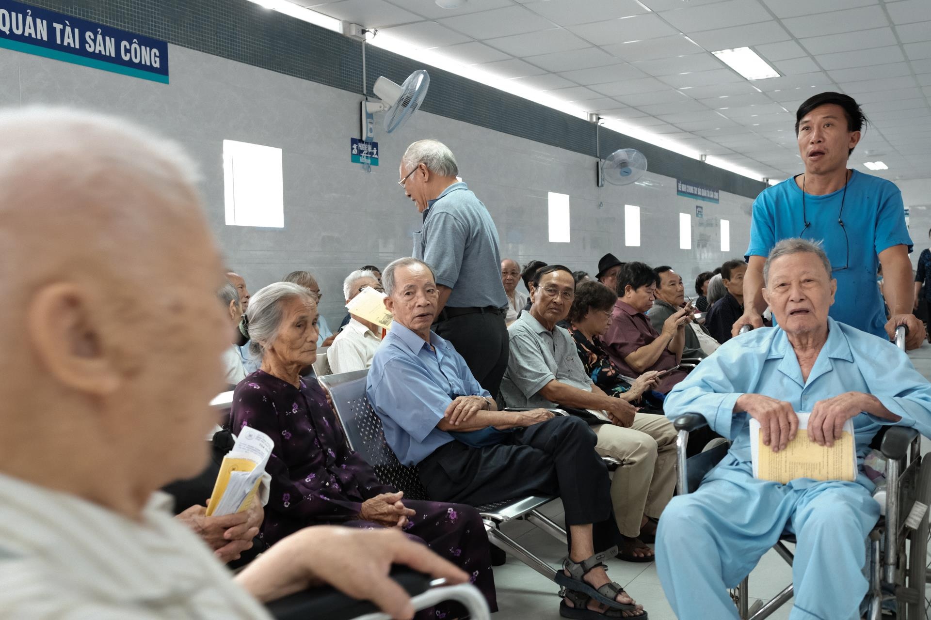 Sai Gon nang nong anh 11