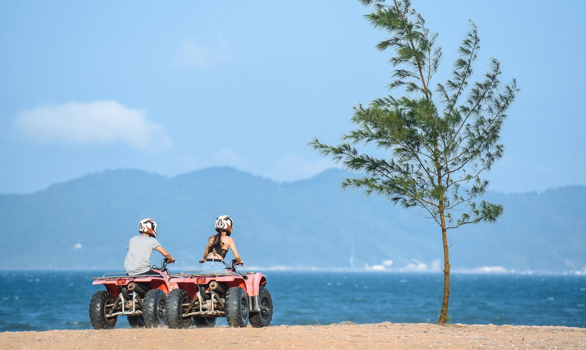 Video - Lan dau du lich tu tuc va kinh nghiem 'bo tui' ca the gioi hinh anh