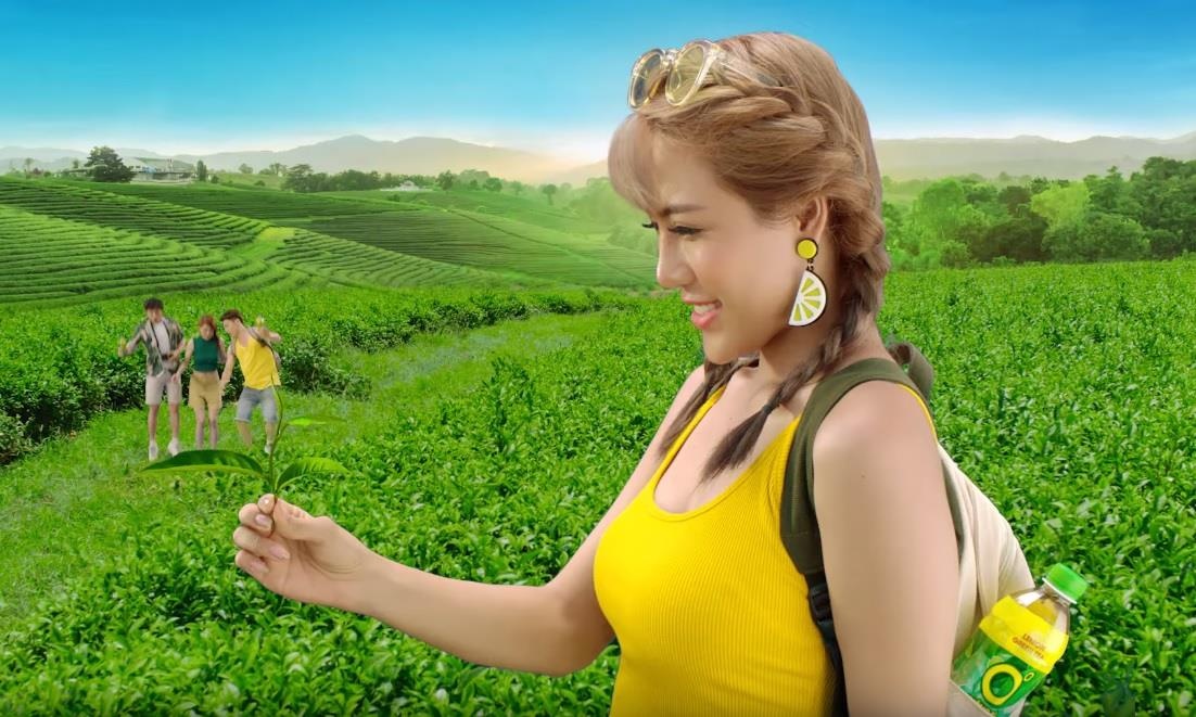 Video - Gioi tre Viet chuong thuc uong giai khat nao? hinh anh