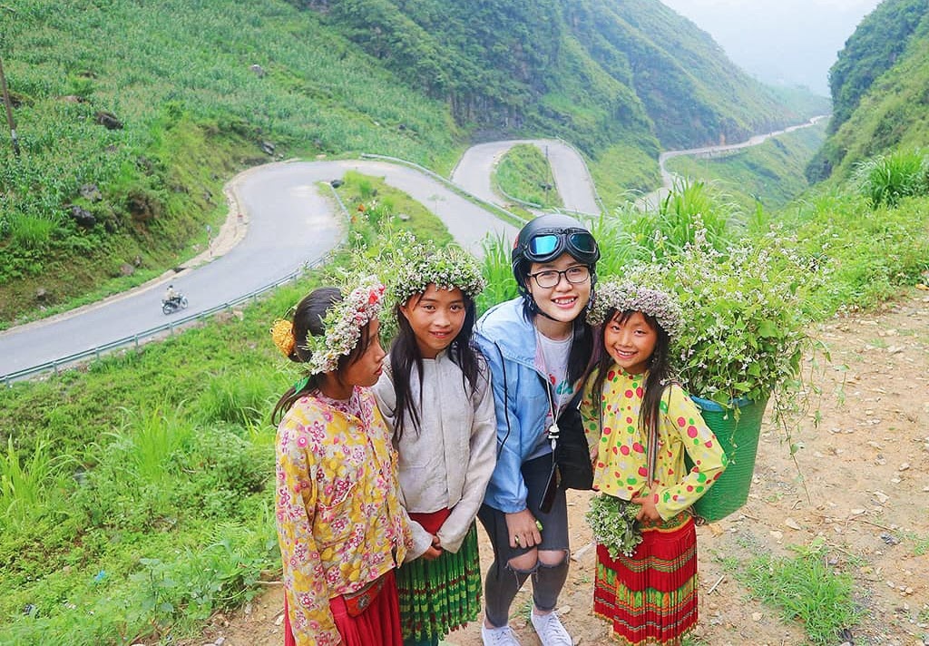 Du lich mot minh - cach khoi dau nam moi that khac cua gioi tre hinh anh