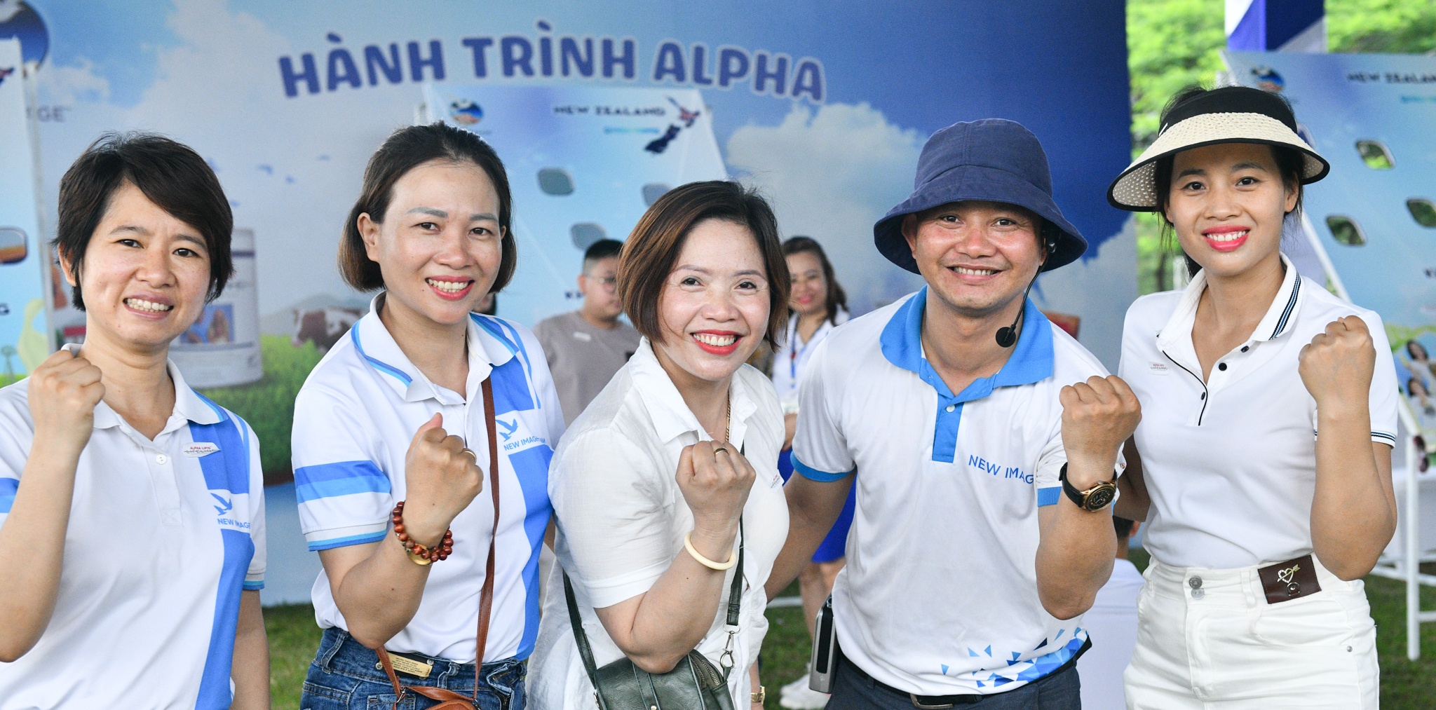 New Image Viet Nam anh 1