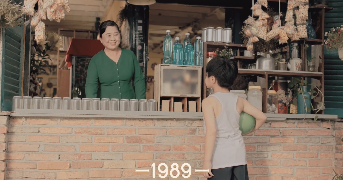 Video 'Chuyen lon nhom' hinh anh