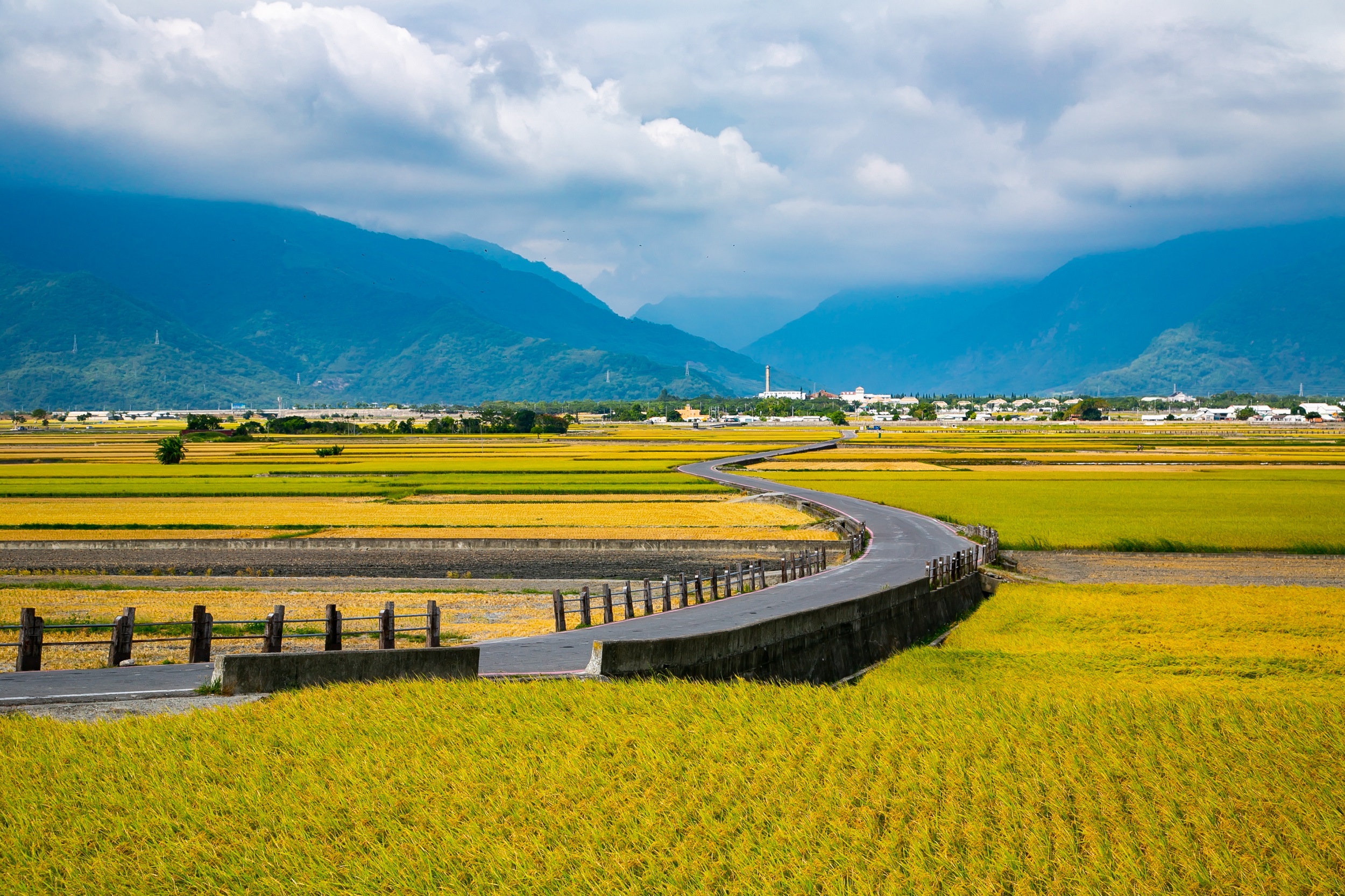 5 dia diem giup ban ngam nhin Dai Loan moc mac, binh di vao he hinh anh