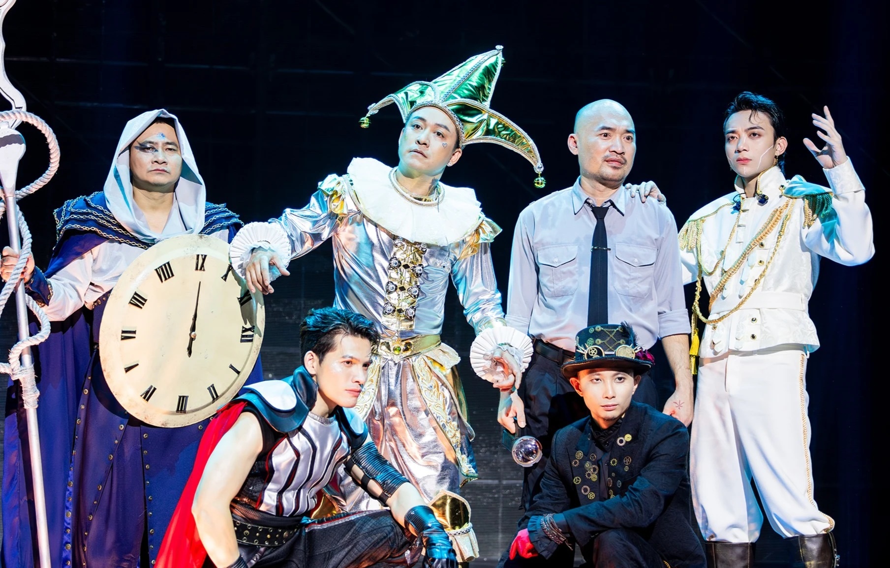 Techcombank, VIB thu lai bao nhieu tien tu 2 concert Anh trai hinh anh