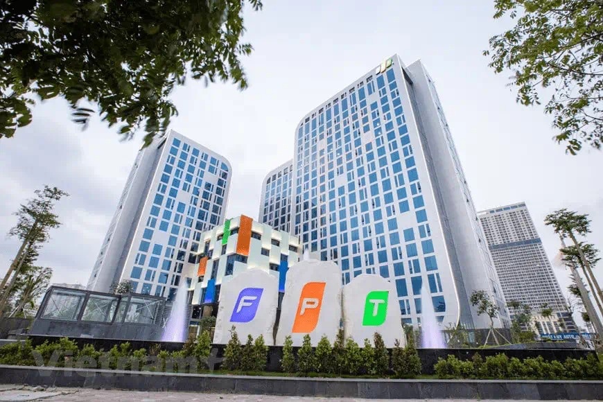 FPT rot them 800 ty dong vao cong ty AI hinh anh