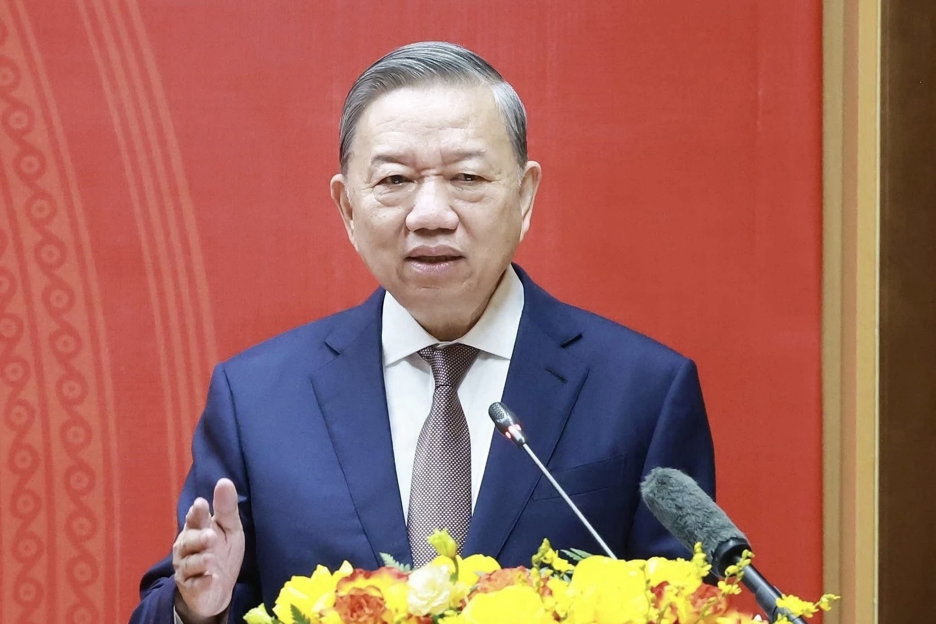 Tong Bi thu: Can nghien cuu lap san giao dich tai san so hinh anh