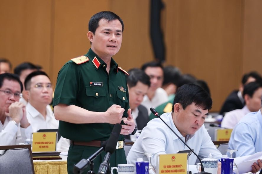 Viettel dat muc tieu tang truong 2 con so hinh anh