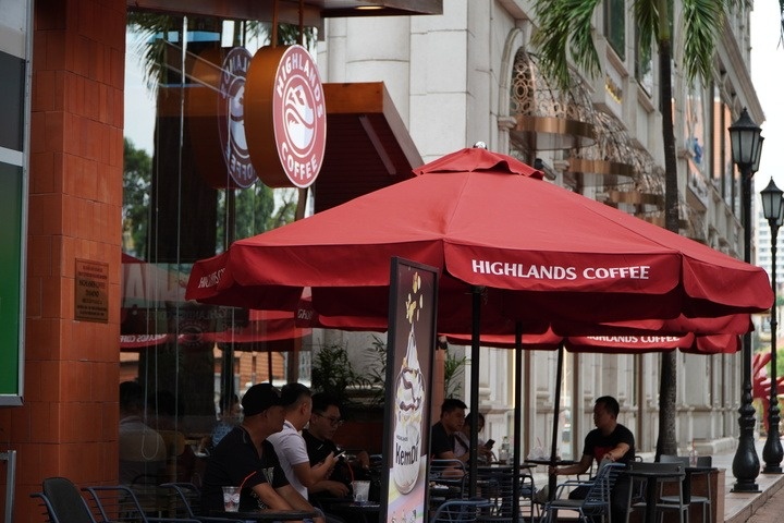 Highlands Coffee anh 1