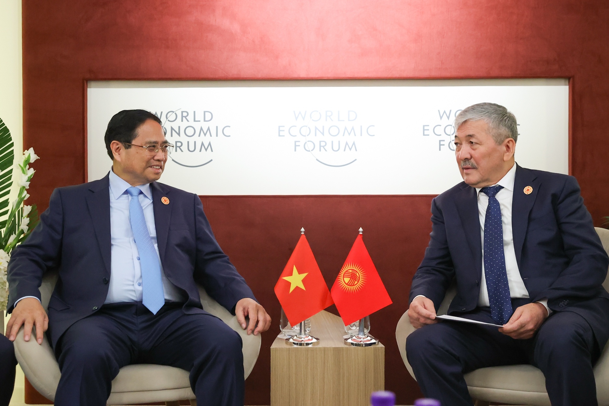 Thu tuong de xuat ket noi duong sat voi Kyrgyzstan va cac nuoc Trung A hinh anh