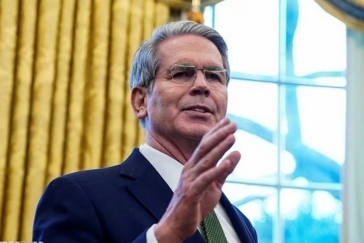 My doa ap them thue trung phat An Do truoc them cuoc gap Trump - Putin hinh anh