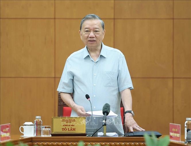 Tong Bi thu To Lam dat ra yeu cau khi sua Luat Dat dai 2024 hinh anh