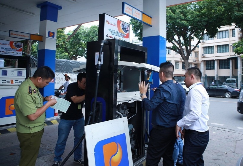 Tong cong ty Dich vu Xang dau Petrolimex sap nhap Tap doan Xang dau hinh anh