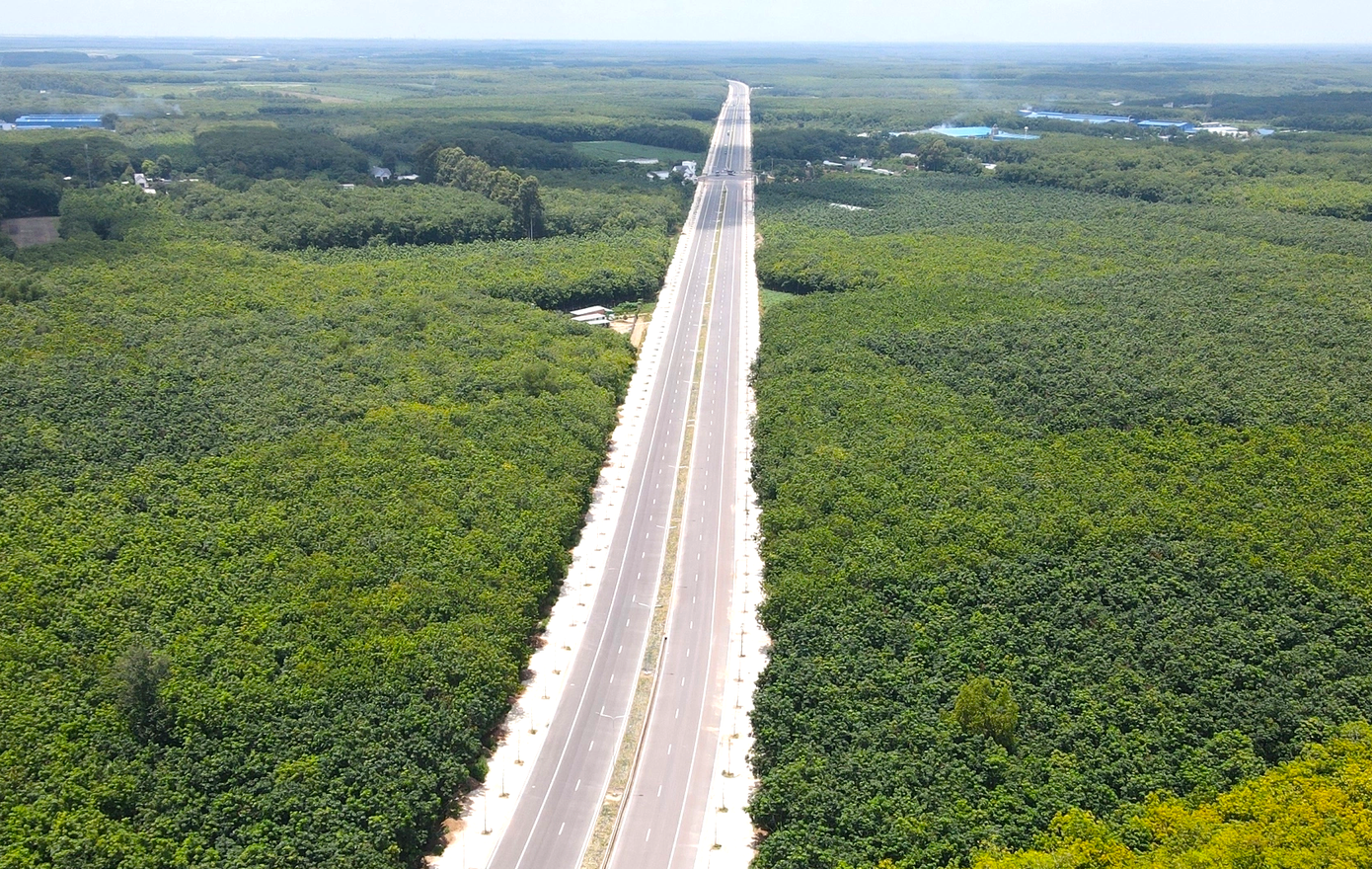 duong Bac Tan Uyen,  duong tp.hcm hong,  sua duong tp.hcm anh 12