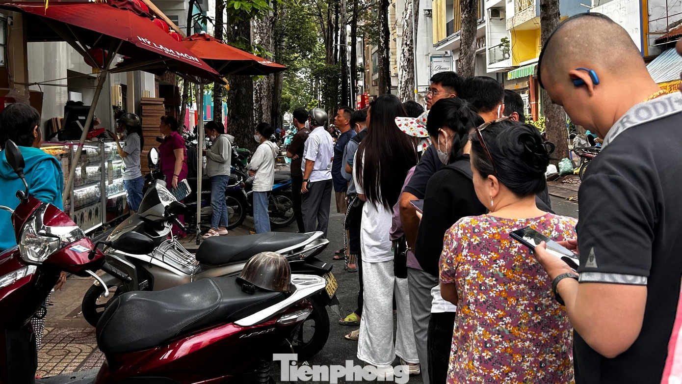 gia banh trung thu,  ban banh trung thu,  thi truong trung thu anh 7