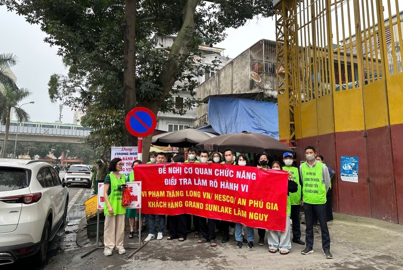 Khach hang 'soc' khi nhan thong bao thu hoi can ho Grand Sunlake hinh anh