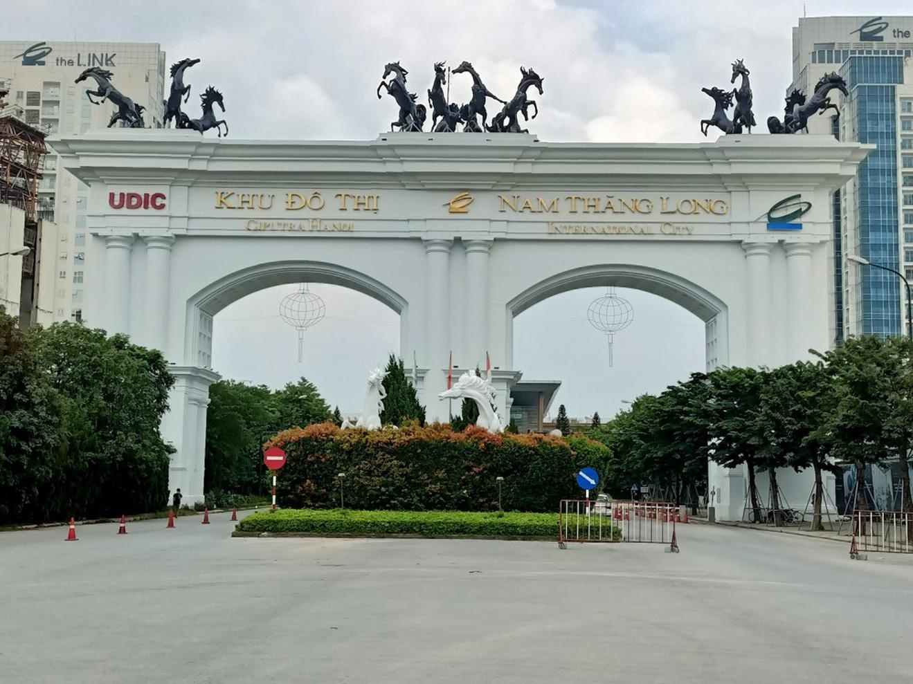 Ha Noi giao gan 2 ha dat tai Ciputra de xay nha o xa hoi cho cong an hinh anh