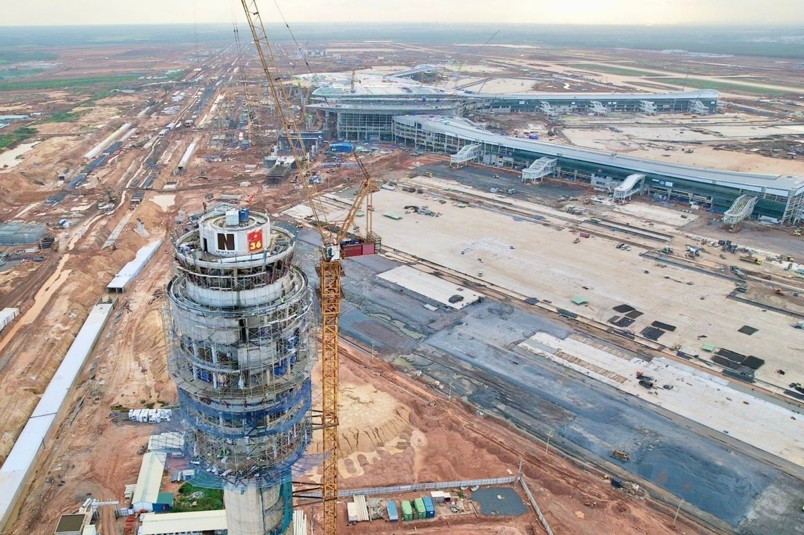 Dang sau viec 'e chong cho' hon 400.000 ty khi sap nhap tinh thanh hinh anh