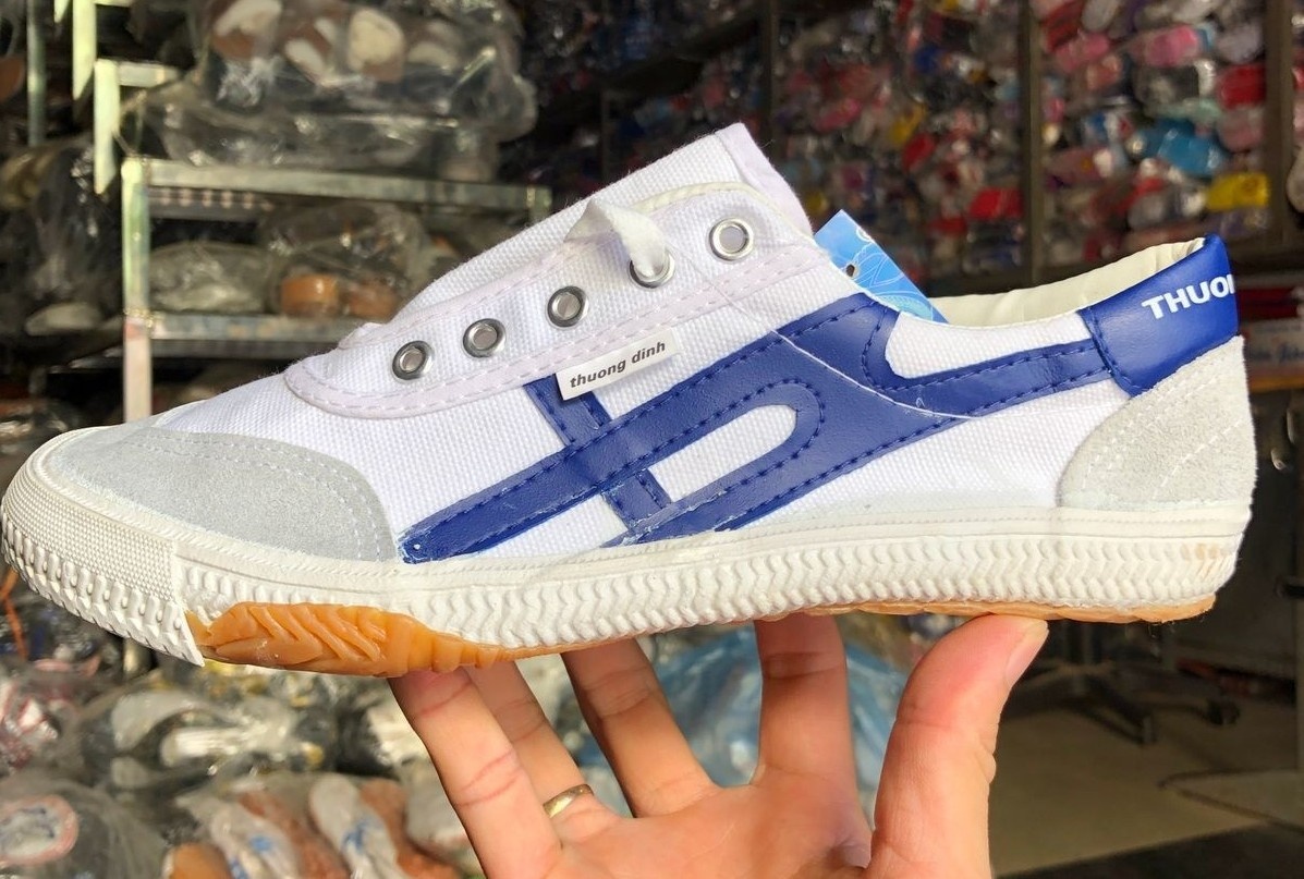 Doanh nghiep lien quan Vinaconex thau tom 24% von Giay Thuong Dinh hinh anh