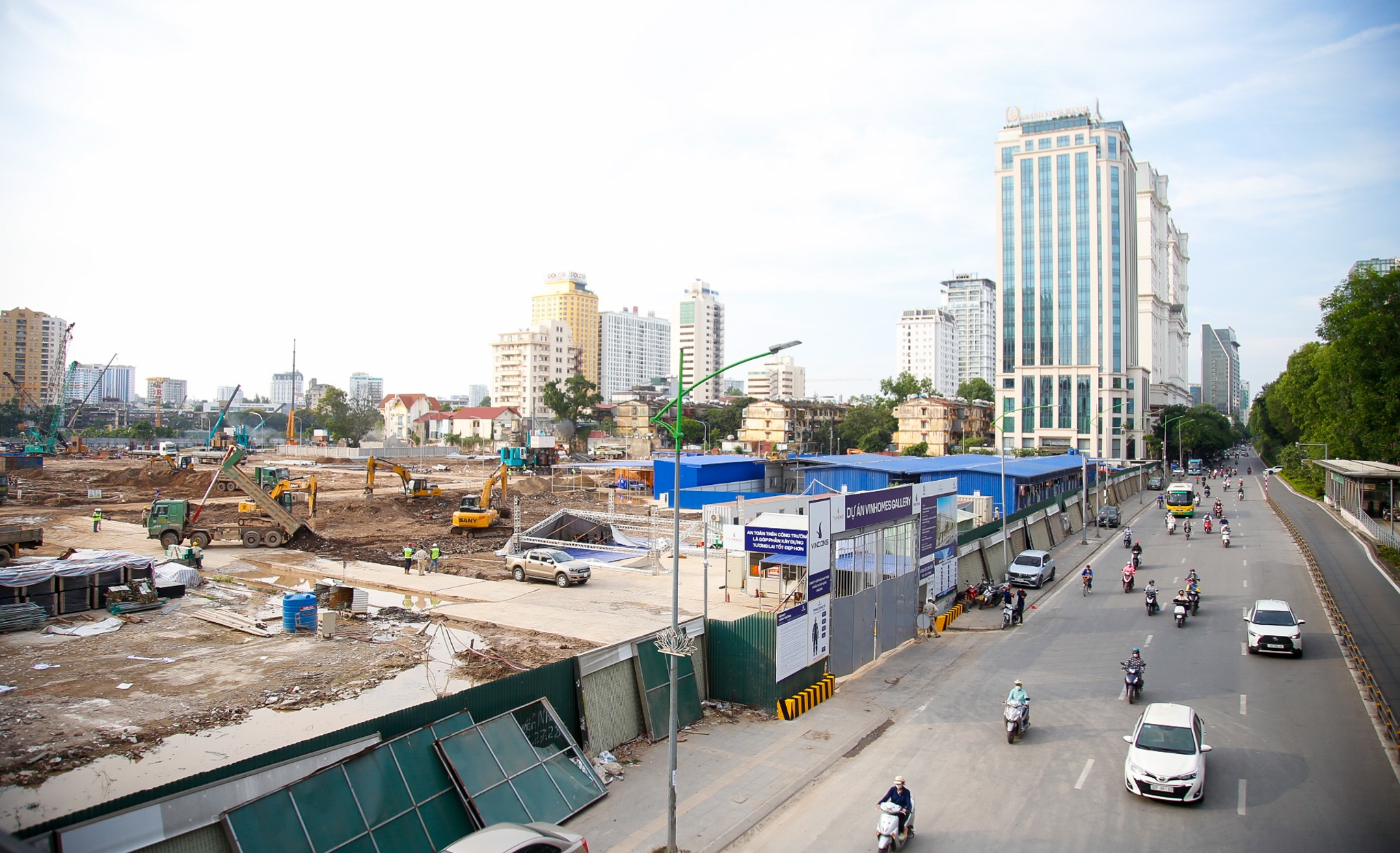 Tong thau cua Vingroup viet tam thu tuyen dung, muc luong gay chu y hinh anh