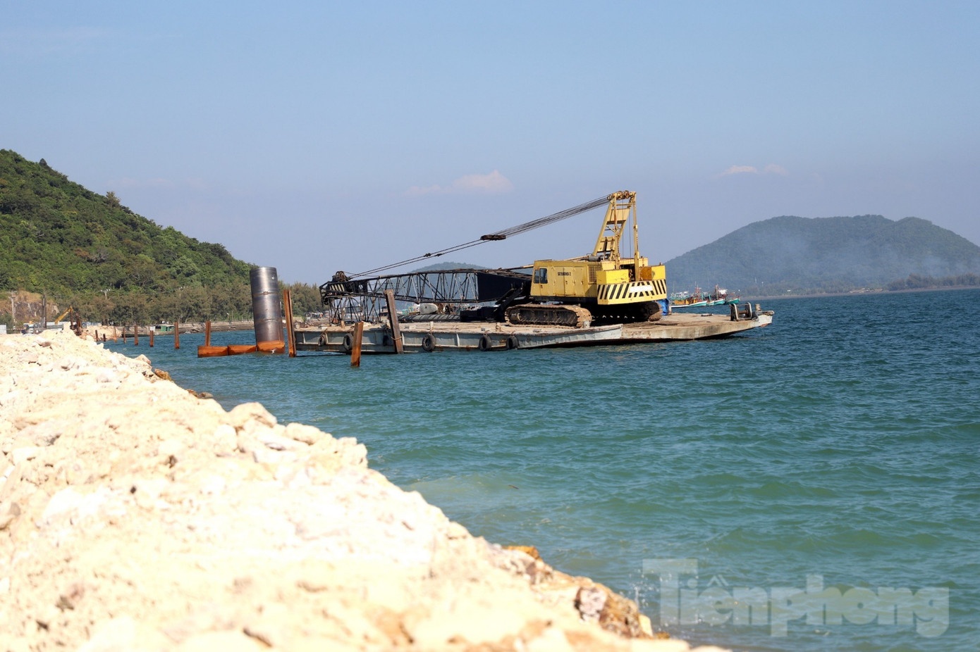 cang bien Ha Tien anh 9