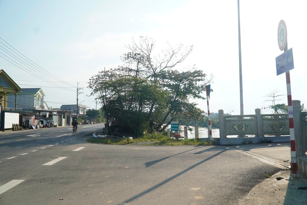 giai phong mat bang anh 2